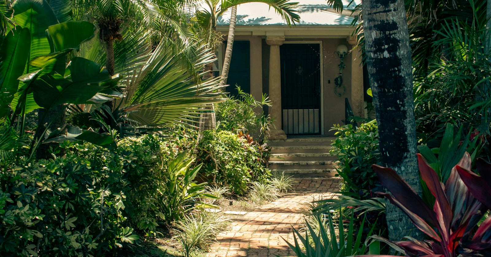Why Two $380K Homes Can Cost $400 More a Month in Central FL