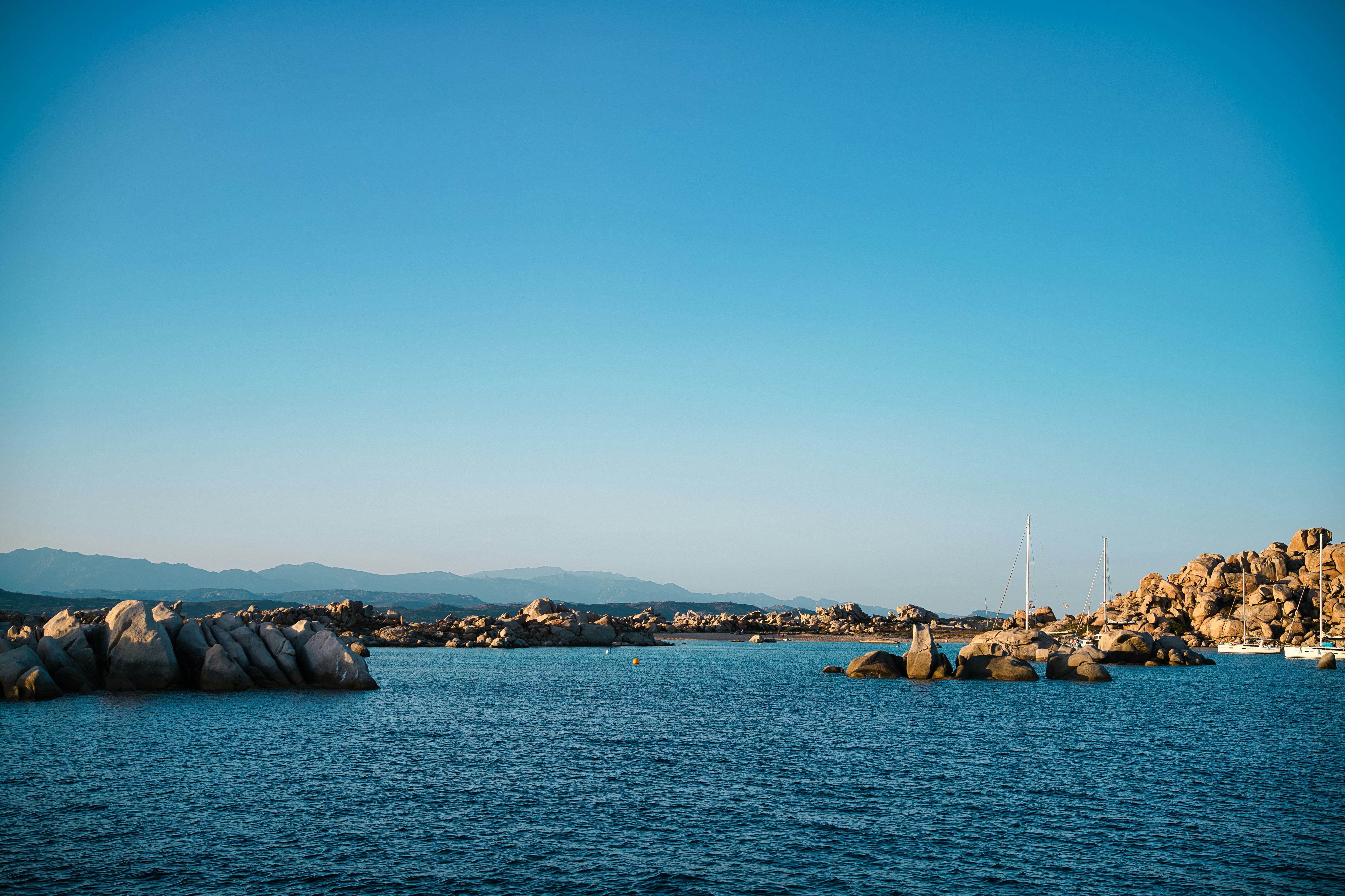 Photo by maksimshutov