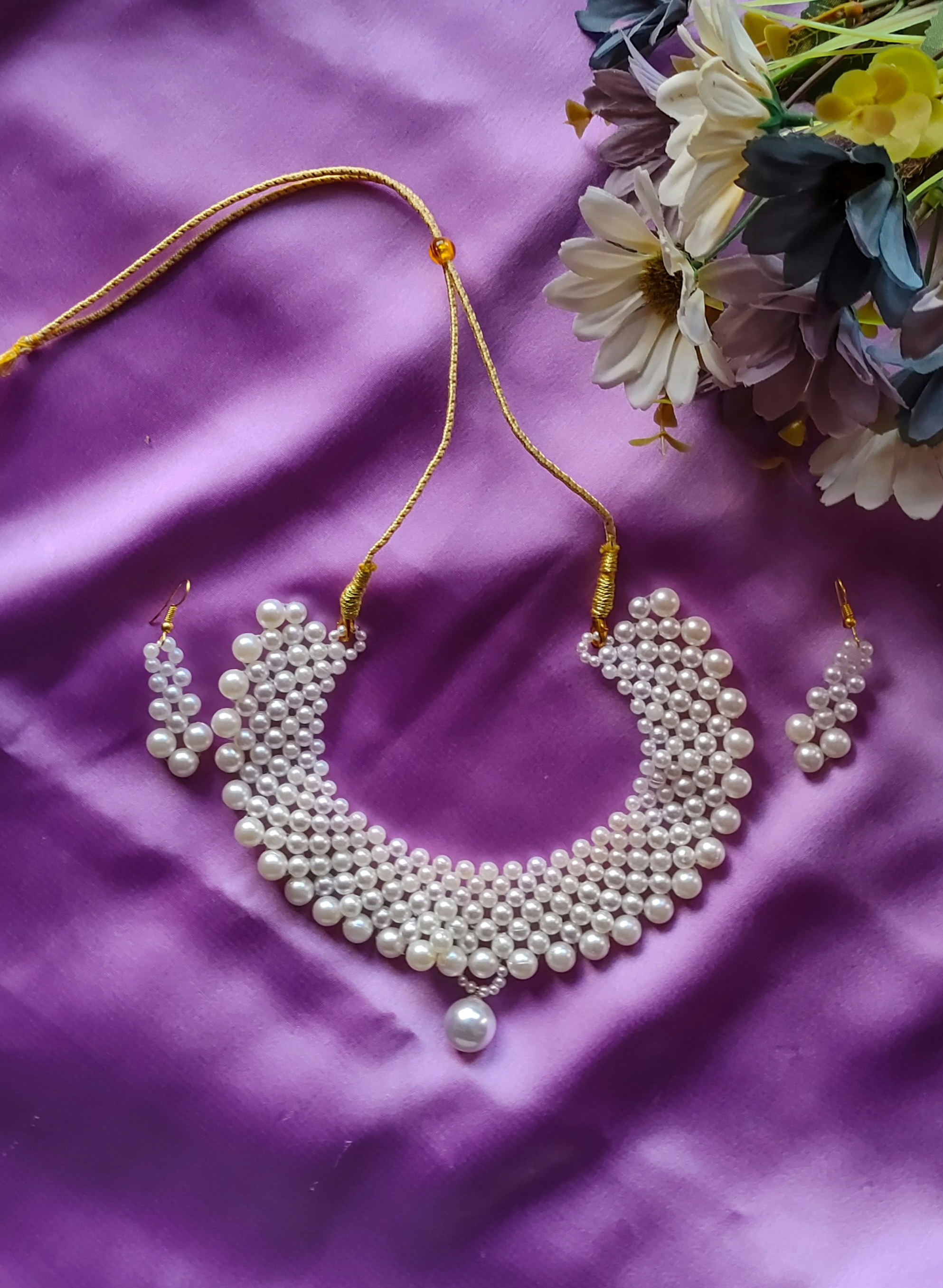 Bijoux en céramique artisanale