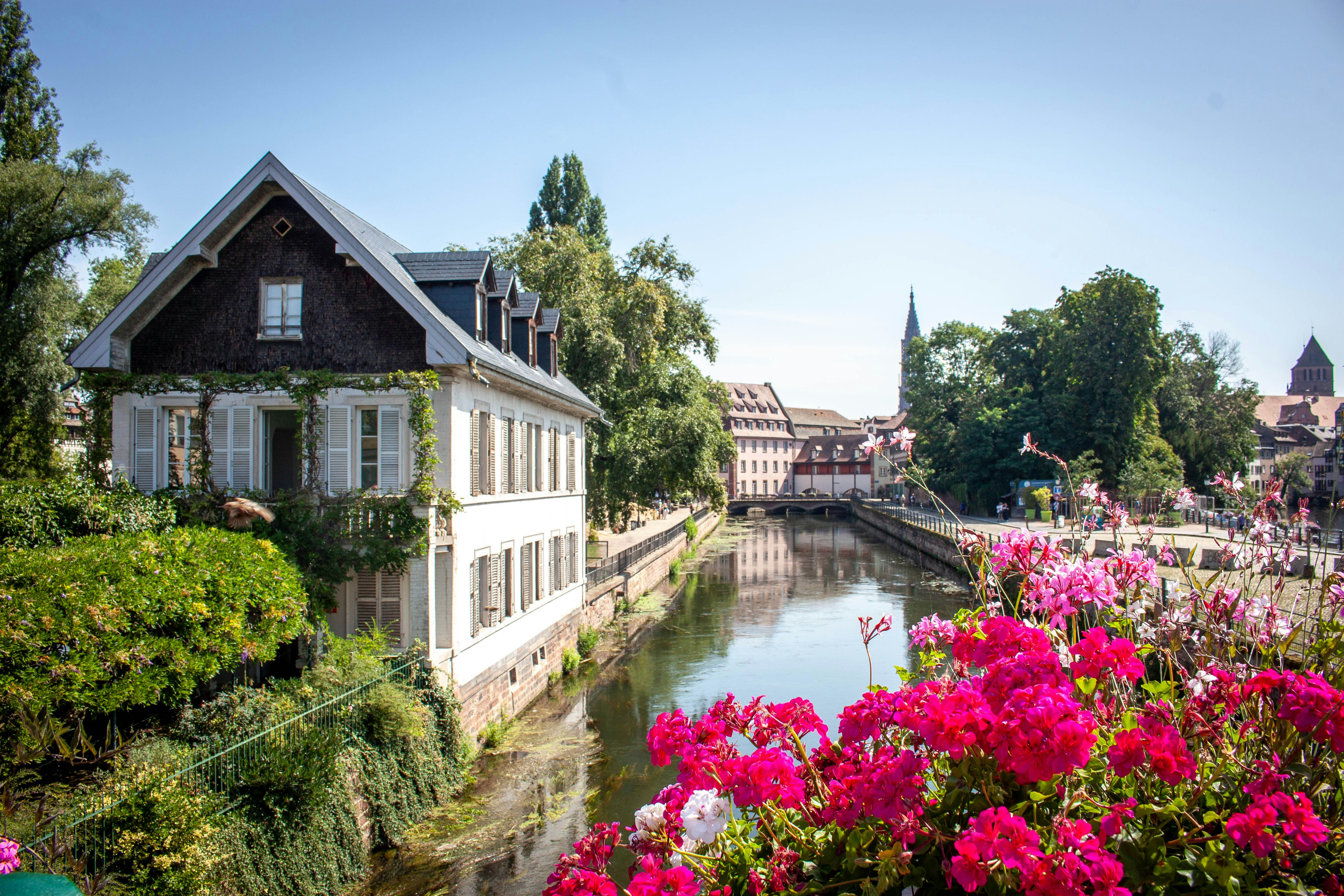 Photo by kamillaisalieva