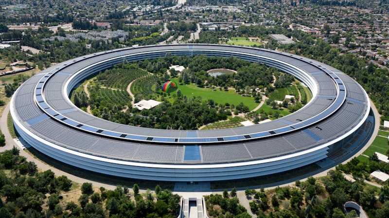 Aerial view of Apple Park headquarters in Cupertino, California