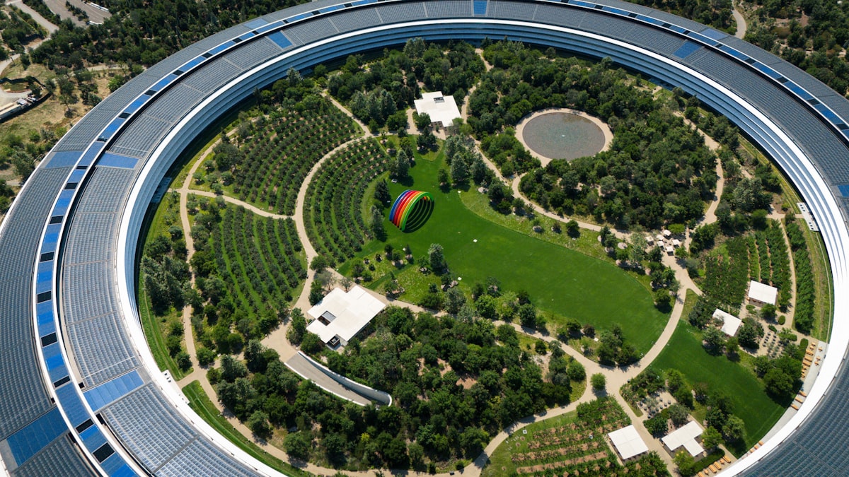 Apple Is Gonna Slap a Touch Screen on the MacBook Pro and the Market Will Pretend It Changes Something