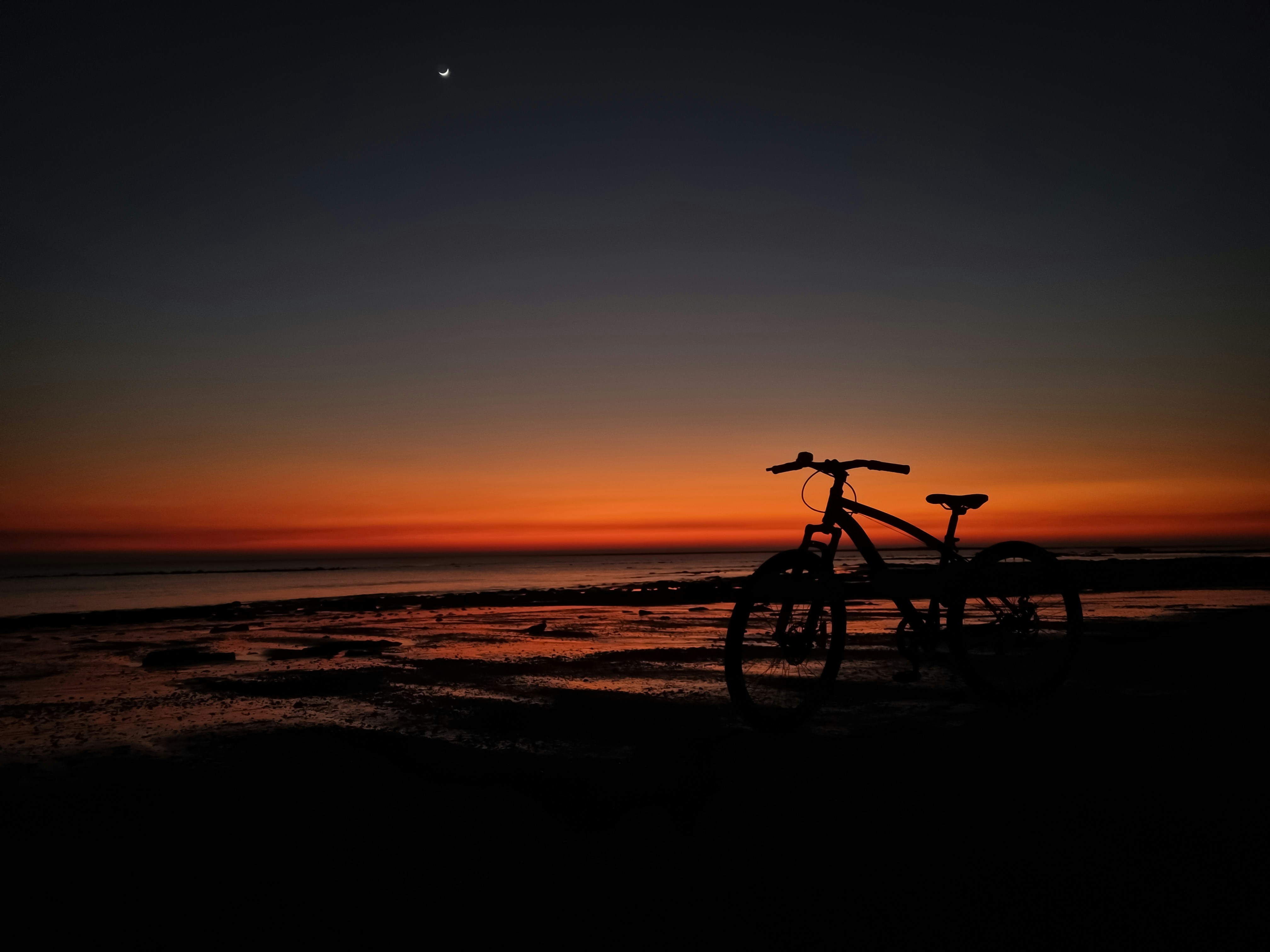 Photo by junayedofficial