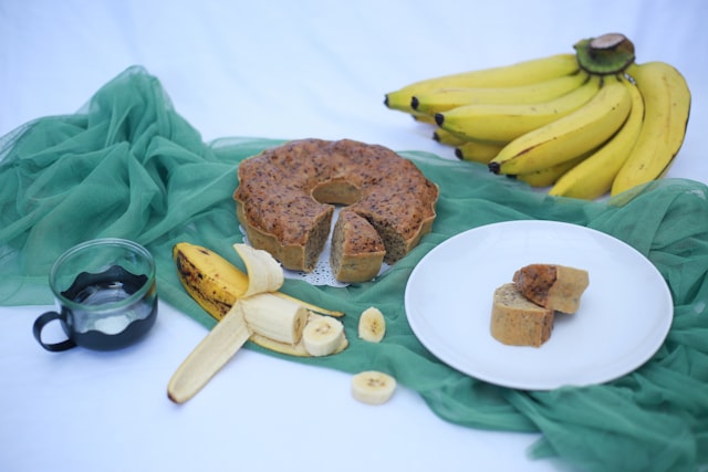 Rich Banana Cake