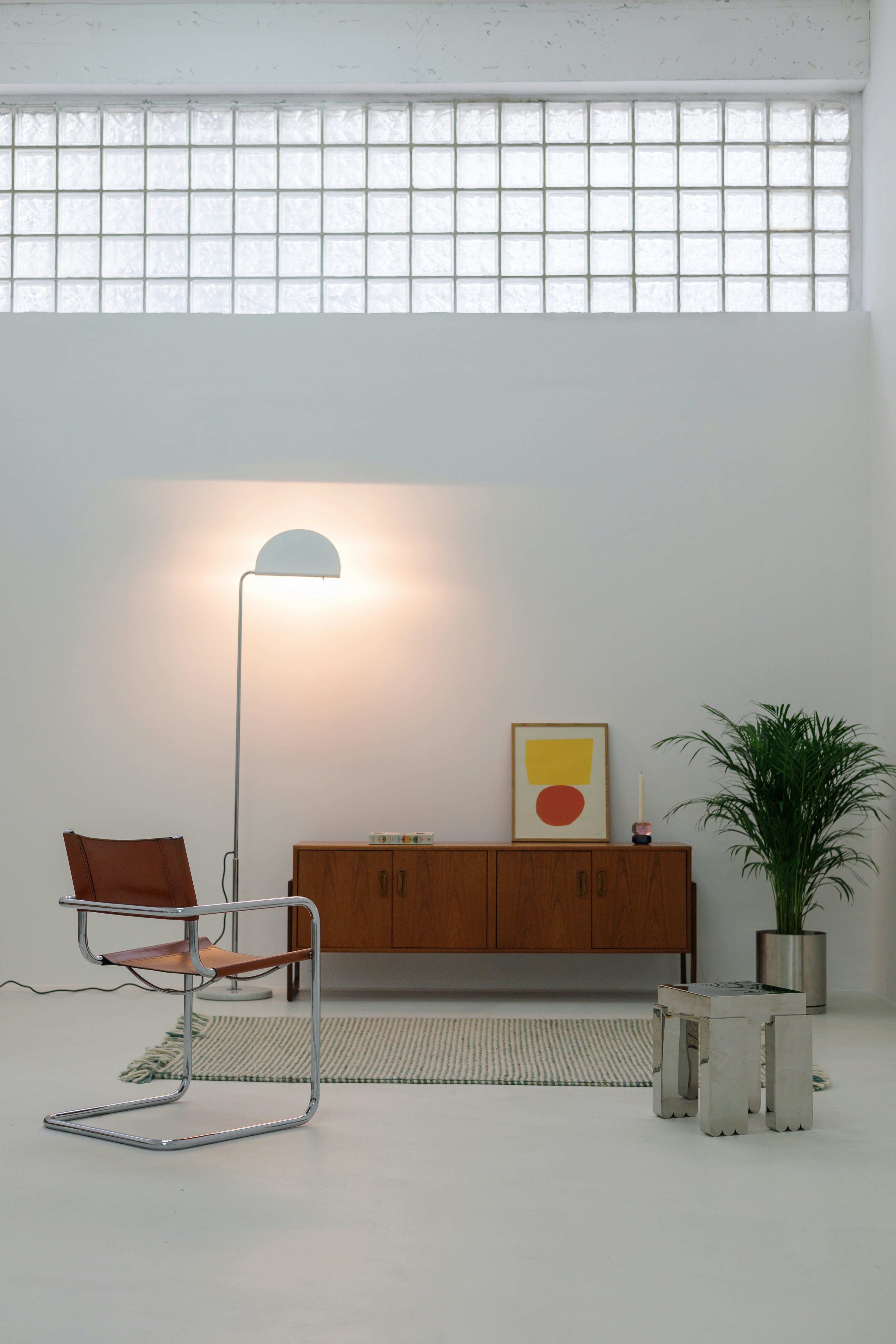 Modern living room lighting