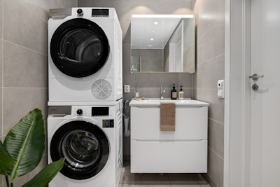 Appliances 4 Less has washer and dryer towers for small areas.