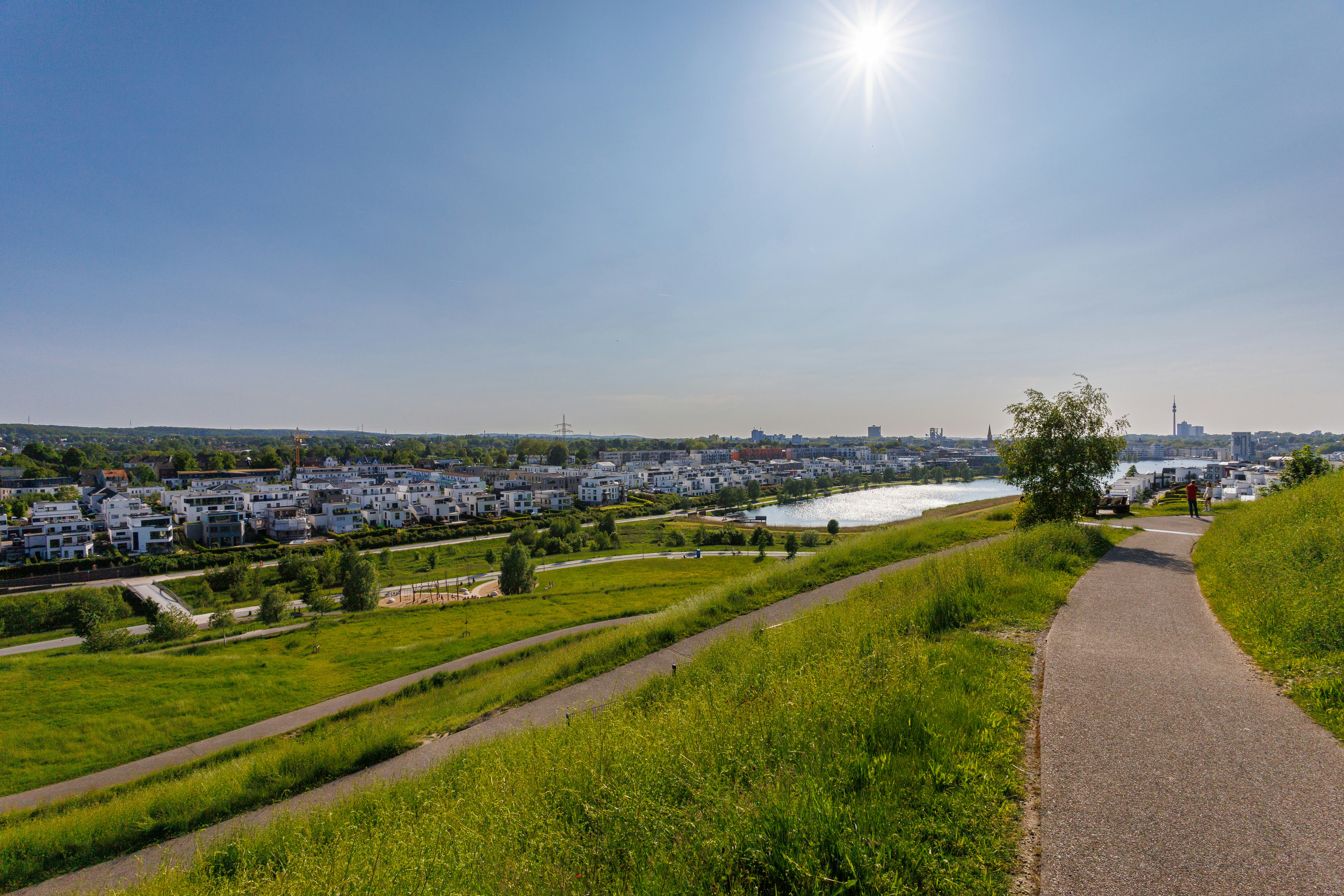 Photo by stockbirken