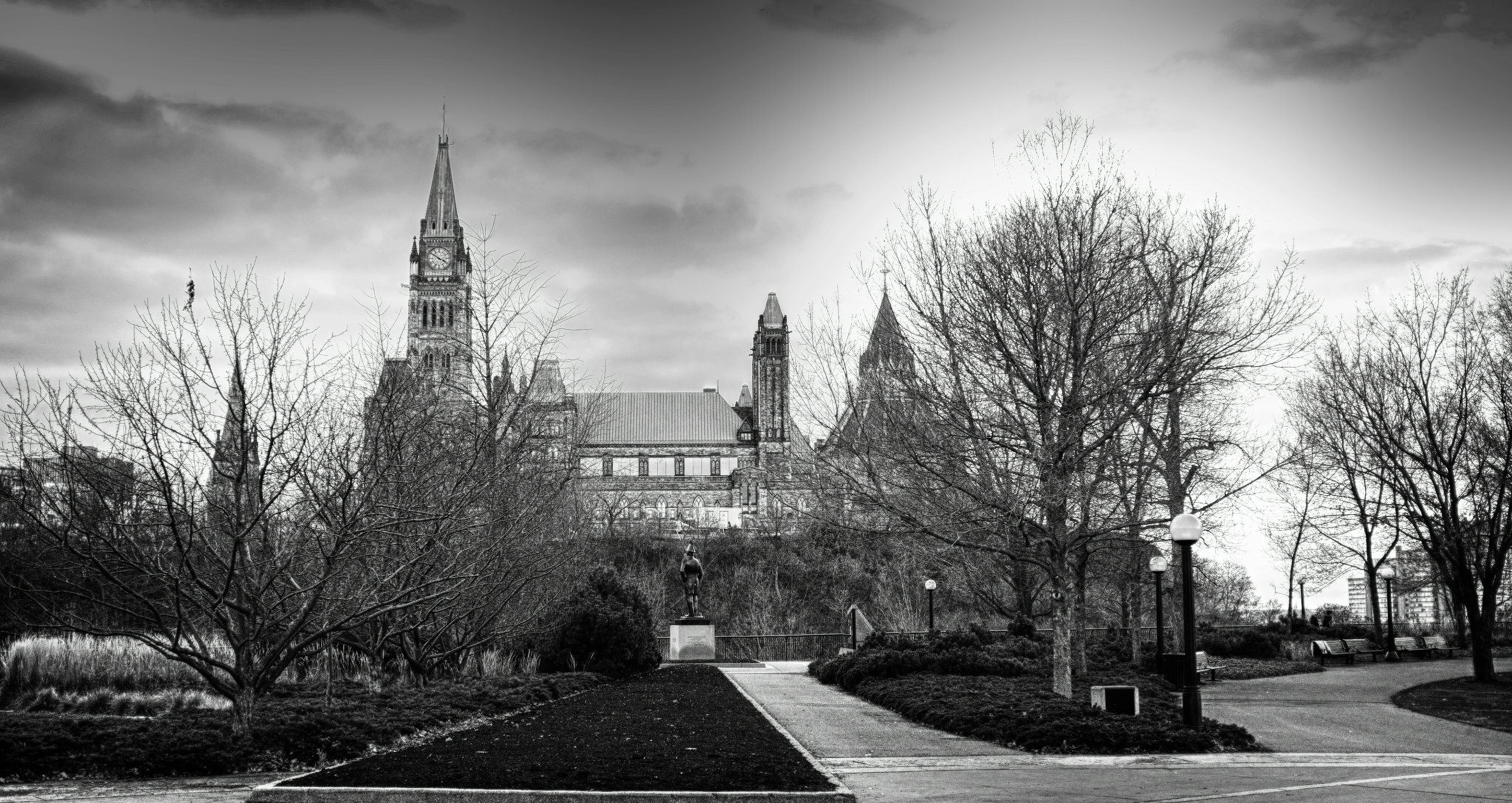 Photo by jonathankslim