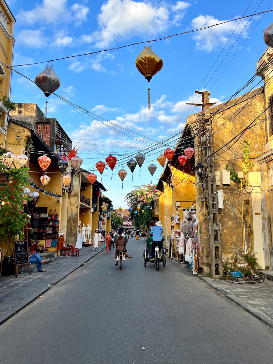Hoi An: the old town and the lanterns