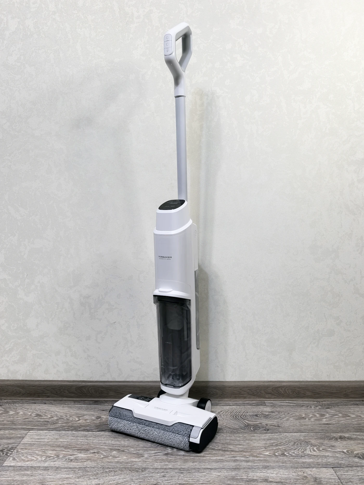 Kärcher steam cleaner