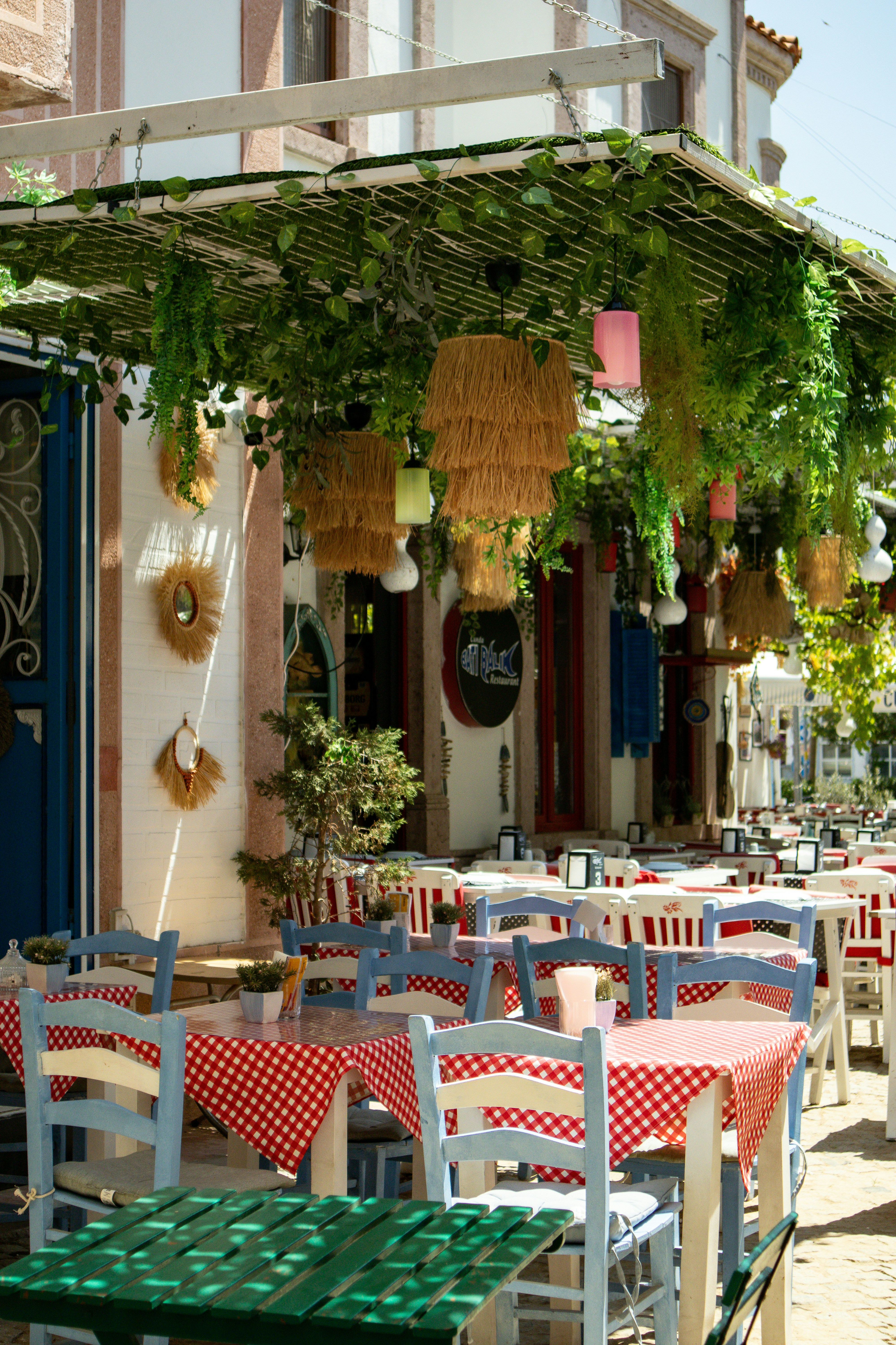 Photo by emrecandora