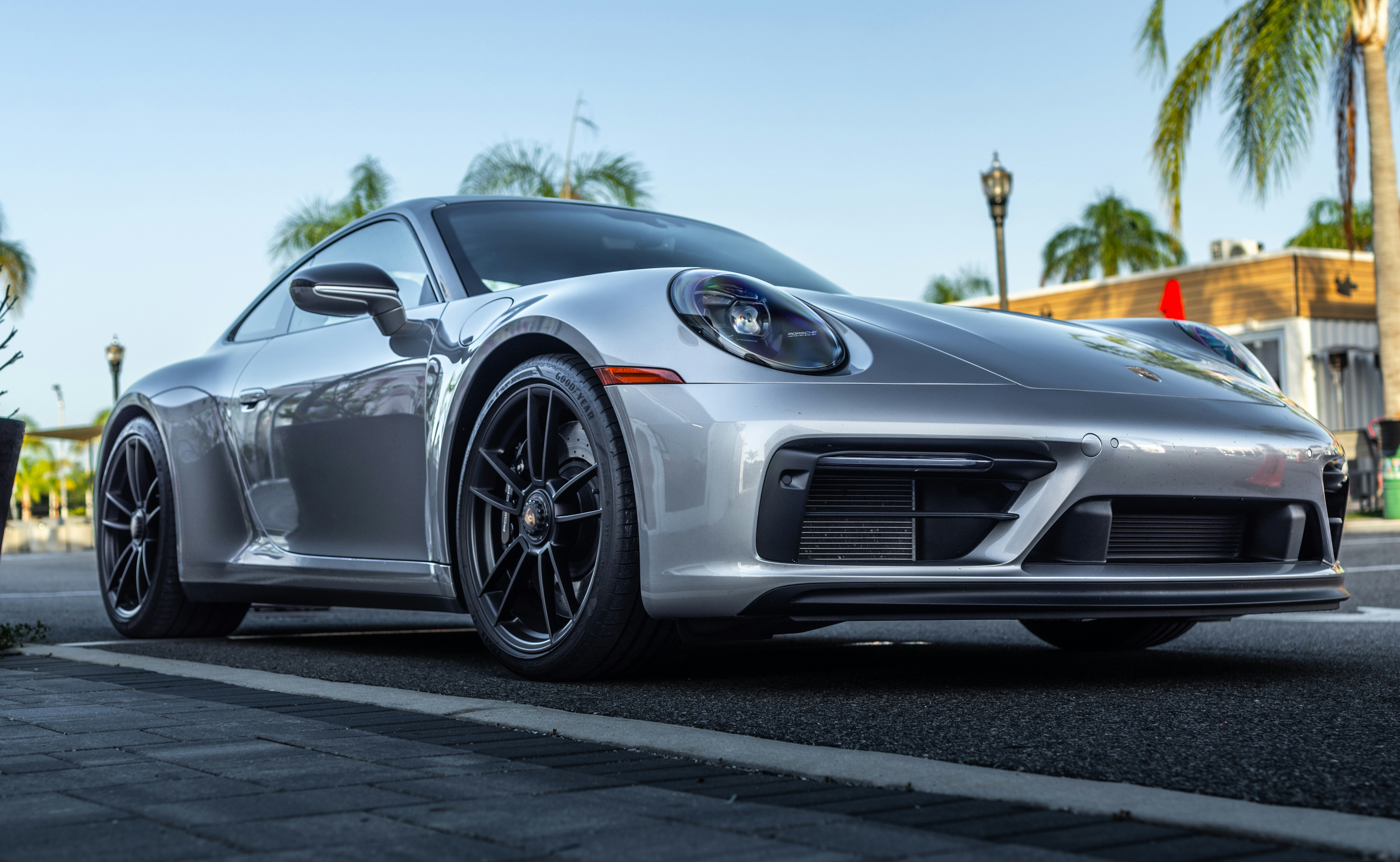 Photo by bradikancars