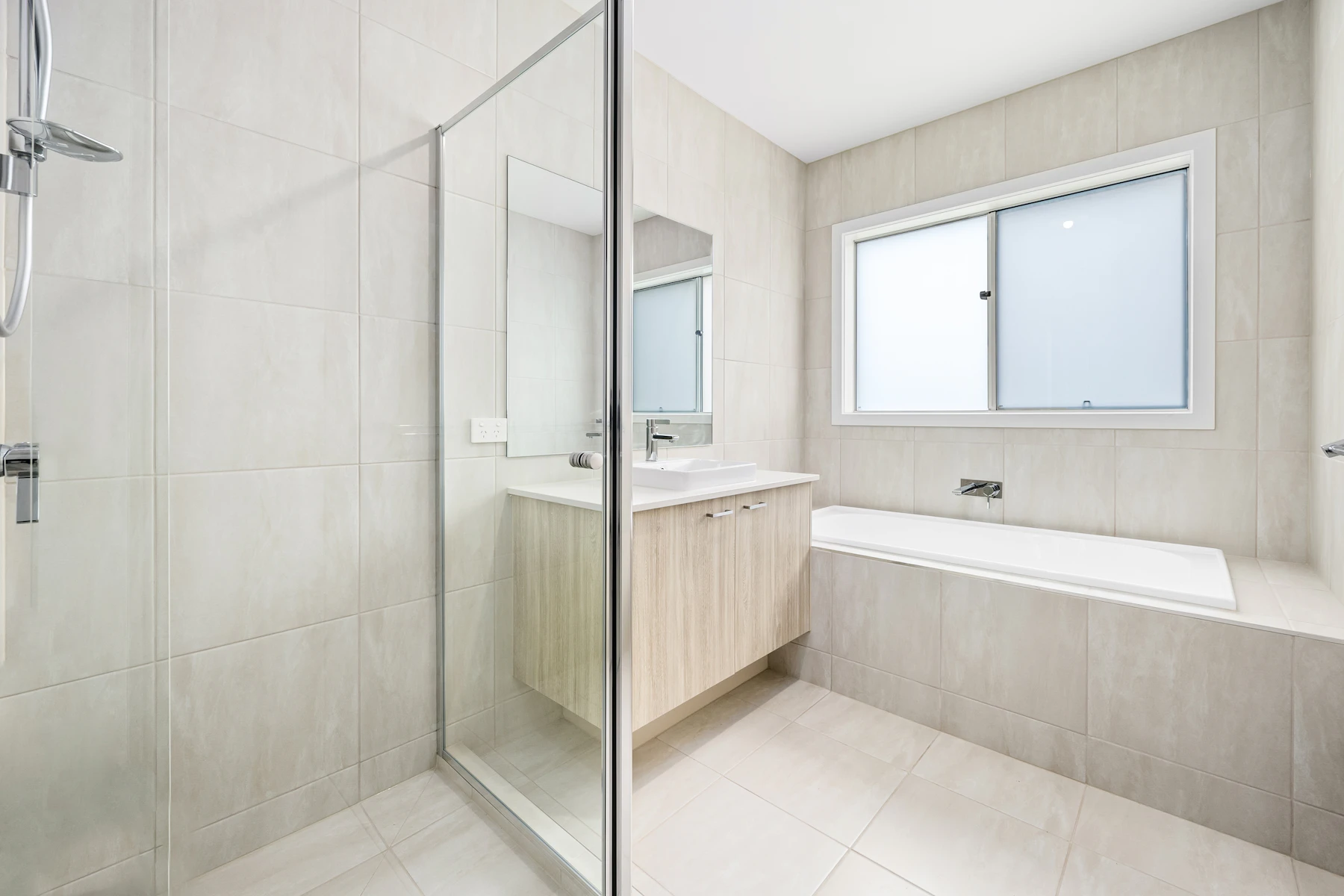 Modern bathroom