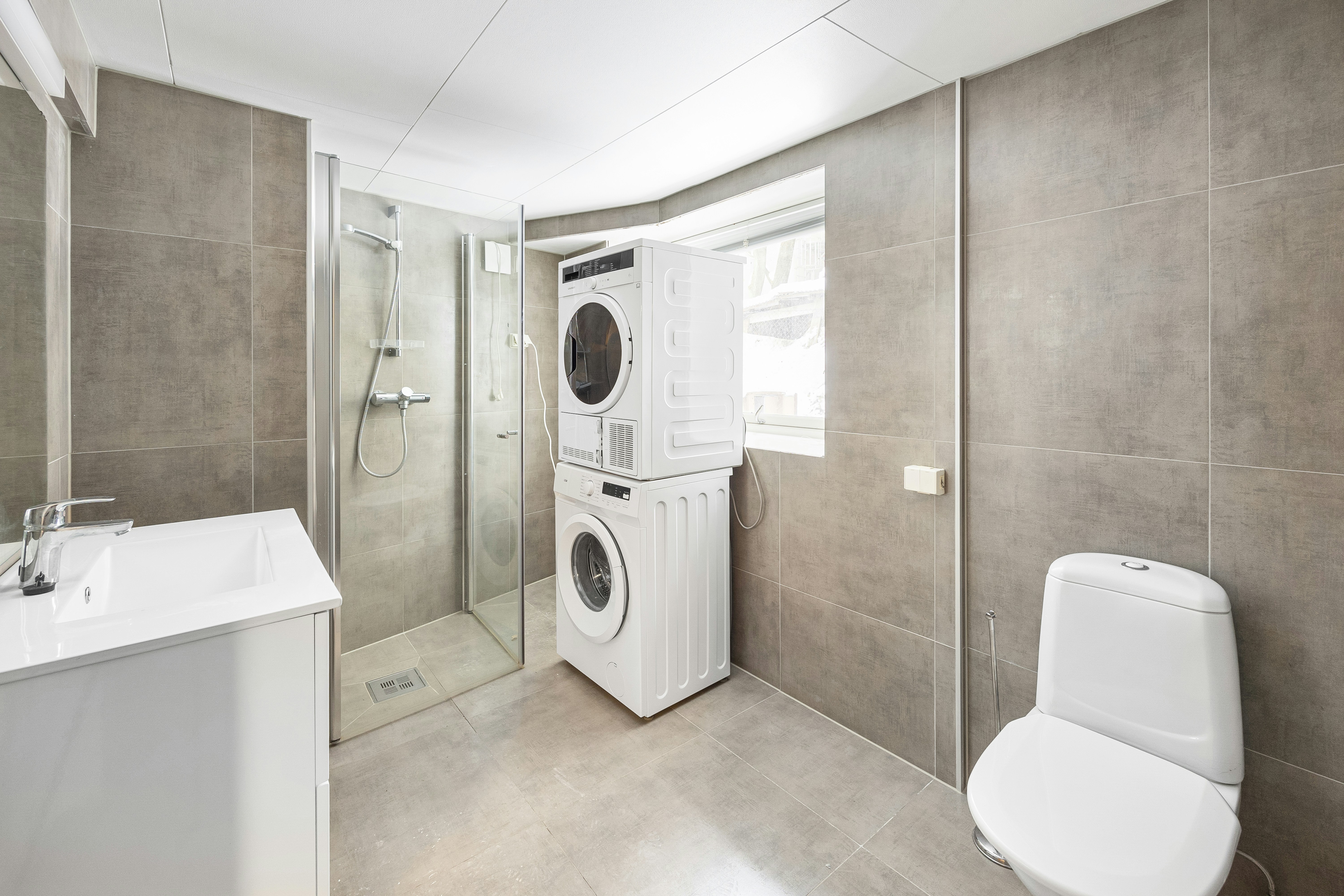 Photo by alextyson195