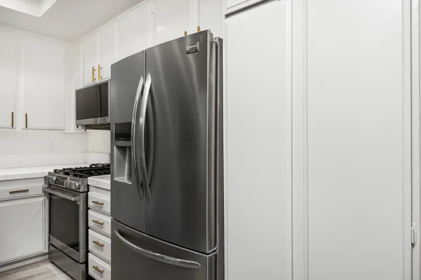Modern kitchen with major appliance brands