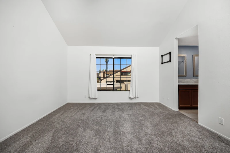 Bright room with vinyl plank flooring
