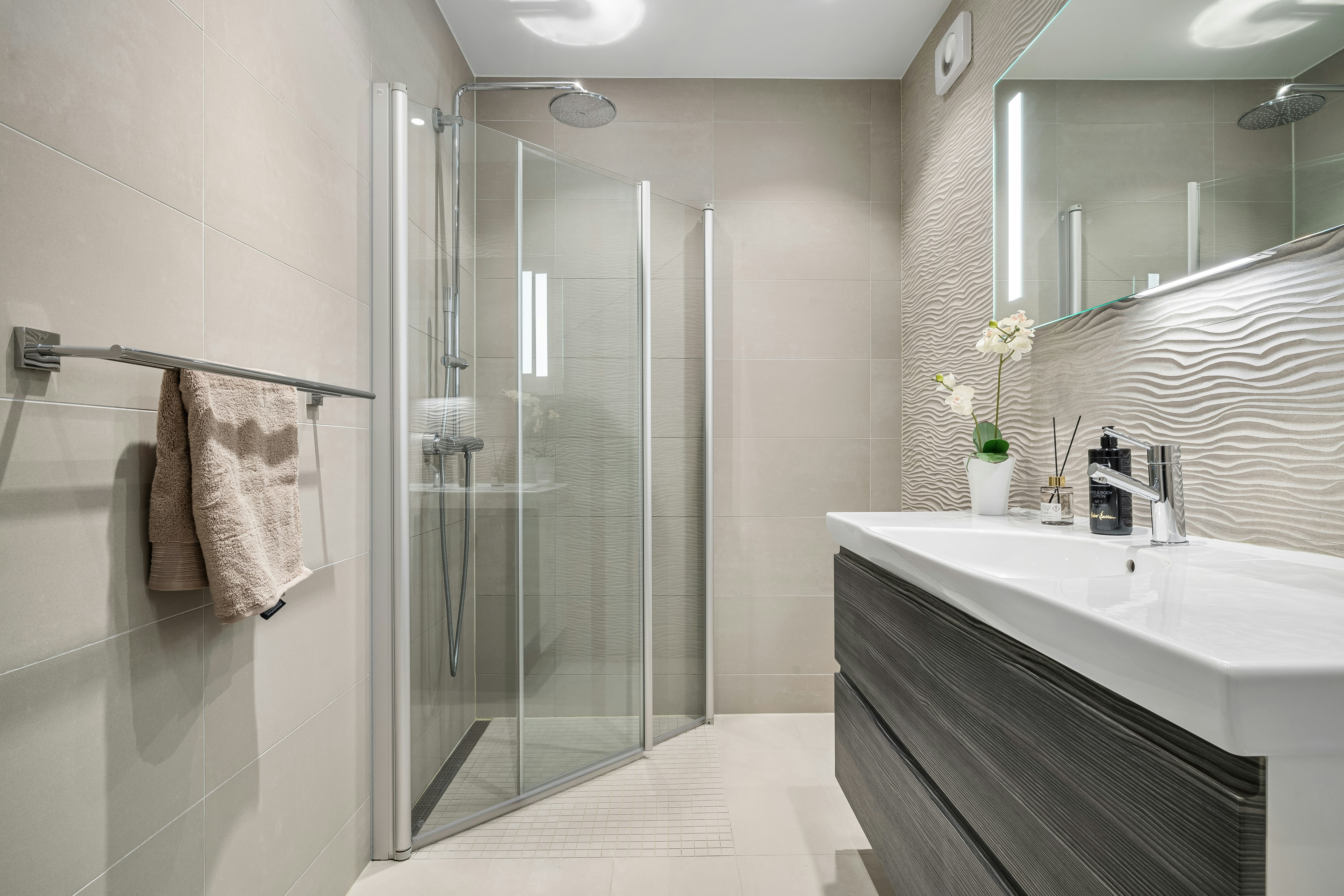 Photo by alextyson195