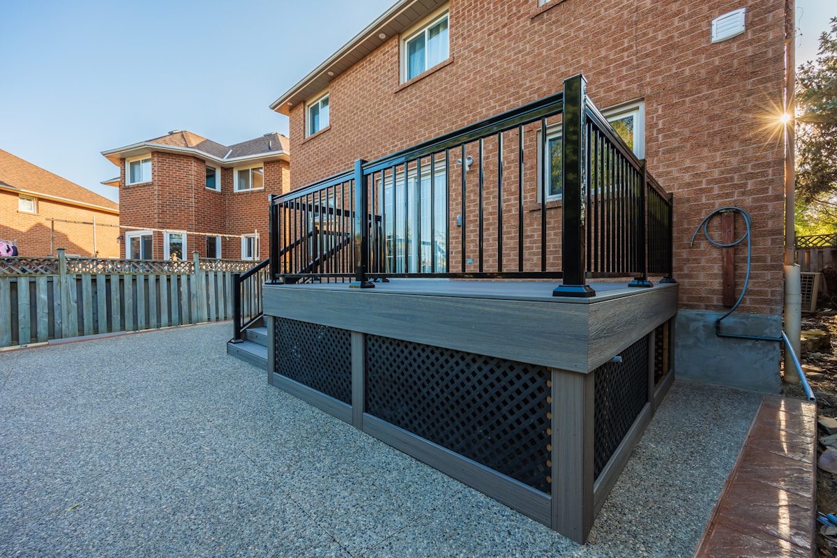 Decking and Patio Construction image background image