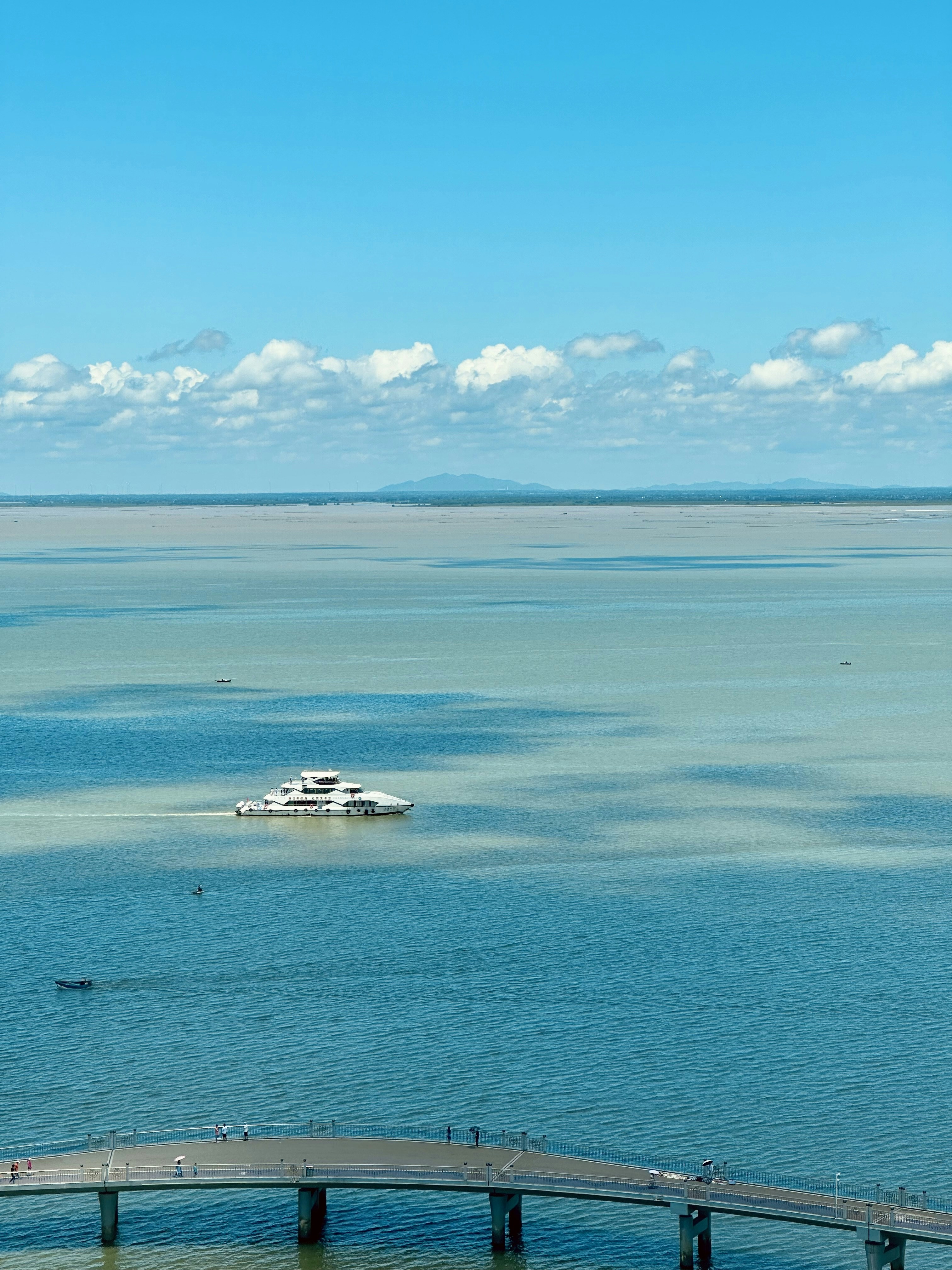 Photo by maooooozaizi