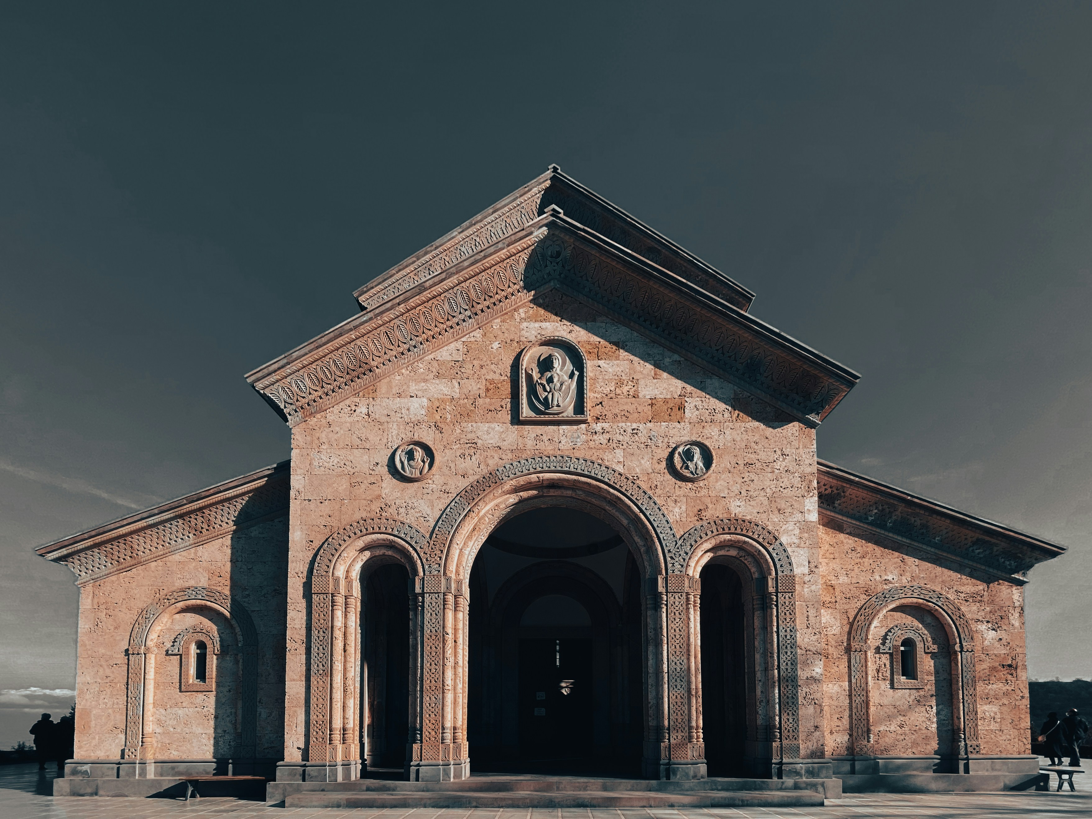 Door-to-door ride from Tbilisi Airport to Sighnaghi