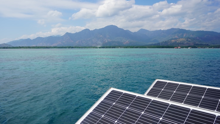 A solar panel on the side of a boat