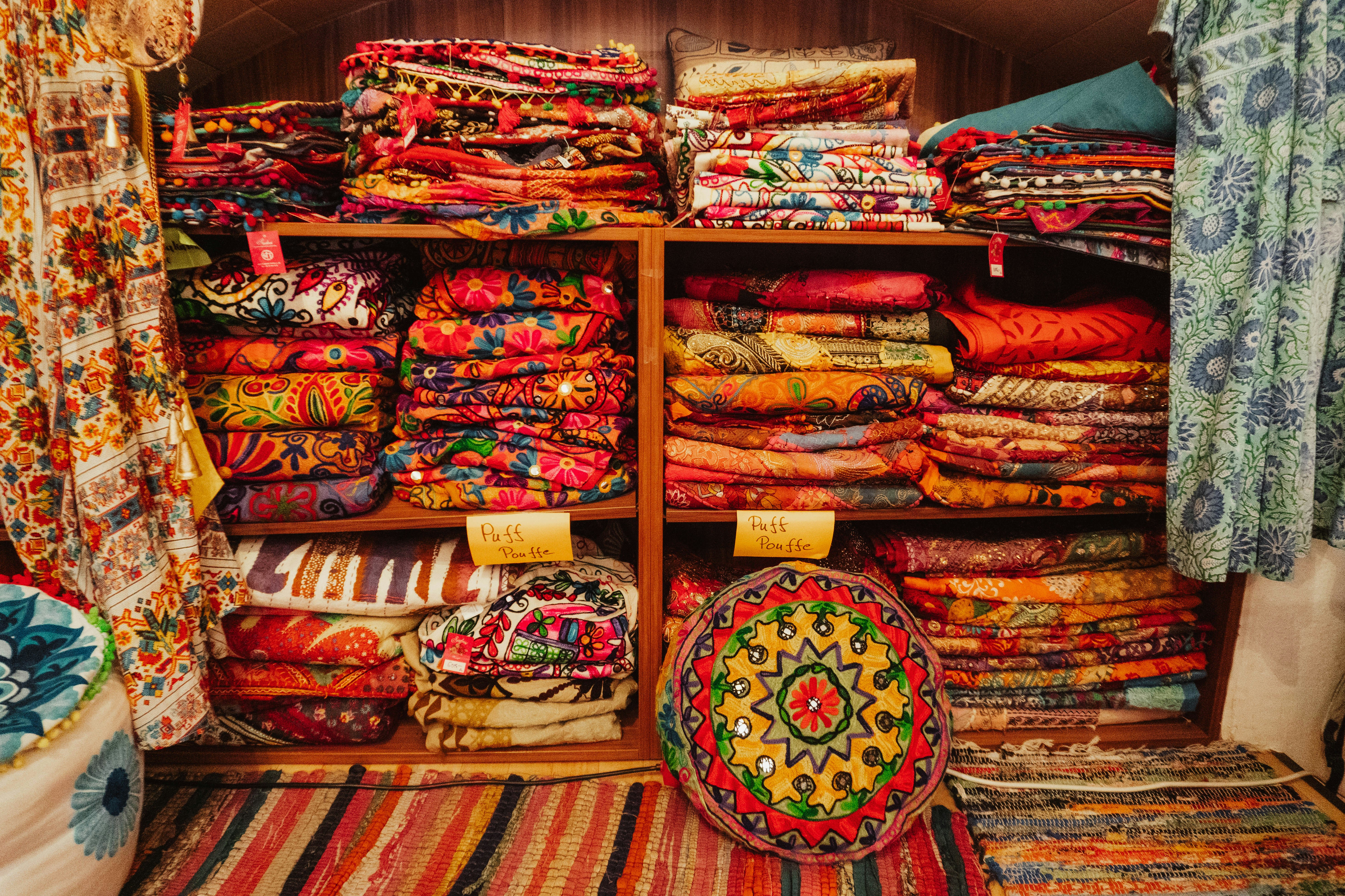 Traditional Carpathian wool blankets and rugs
