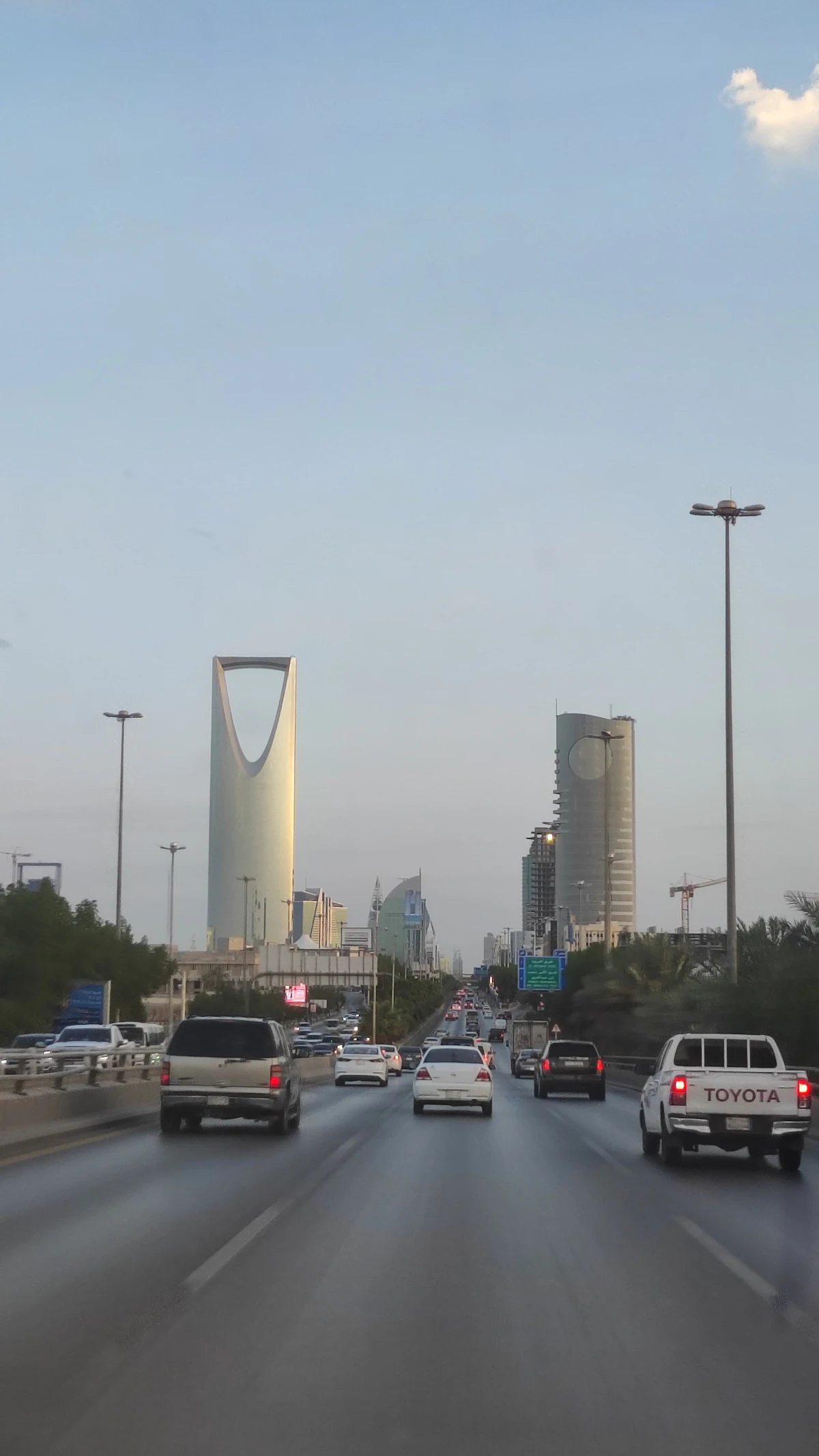 طريق في الرياض