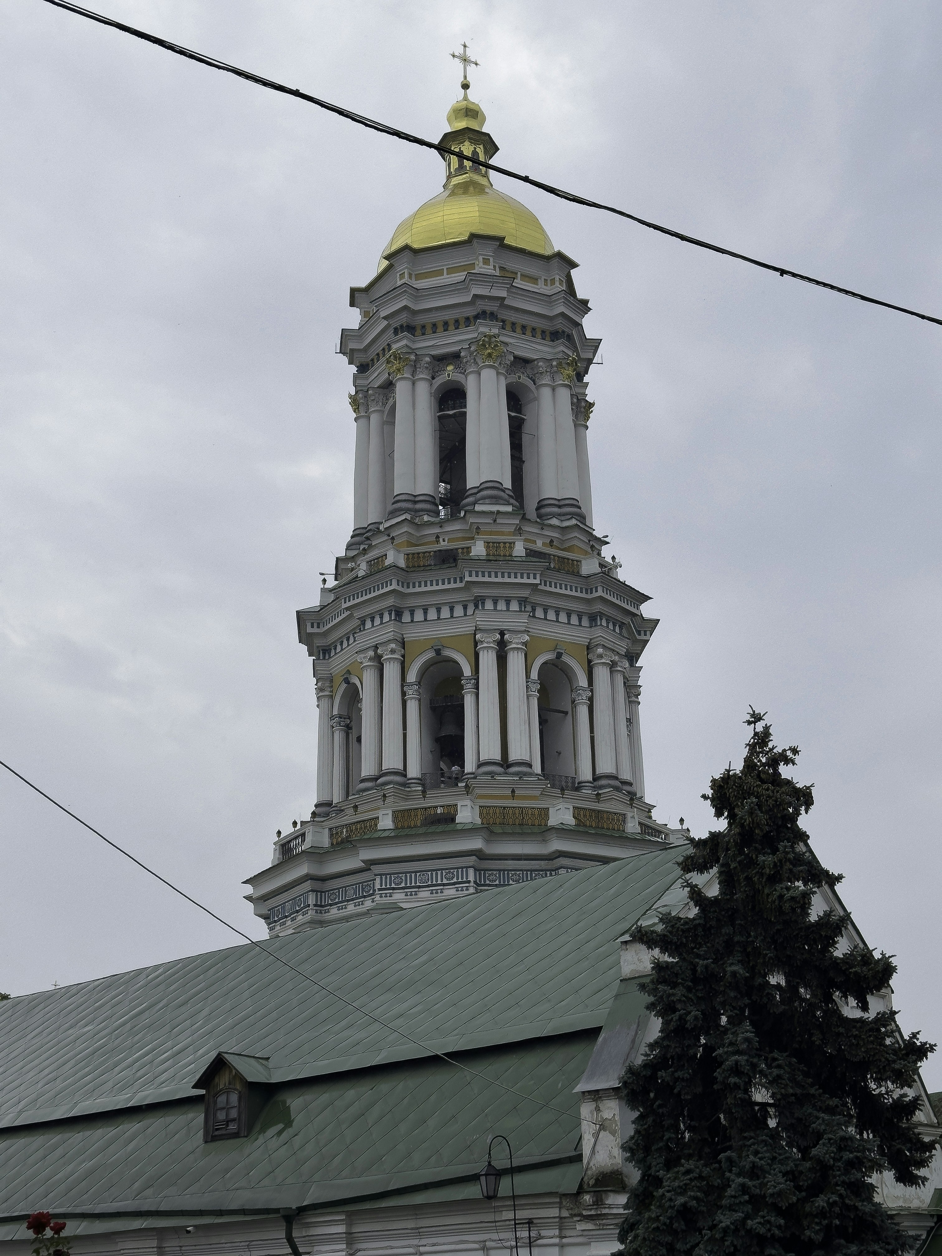 Photo by allenboguslavsky