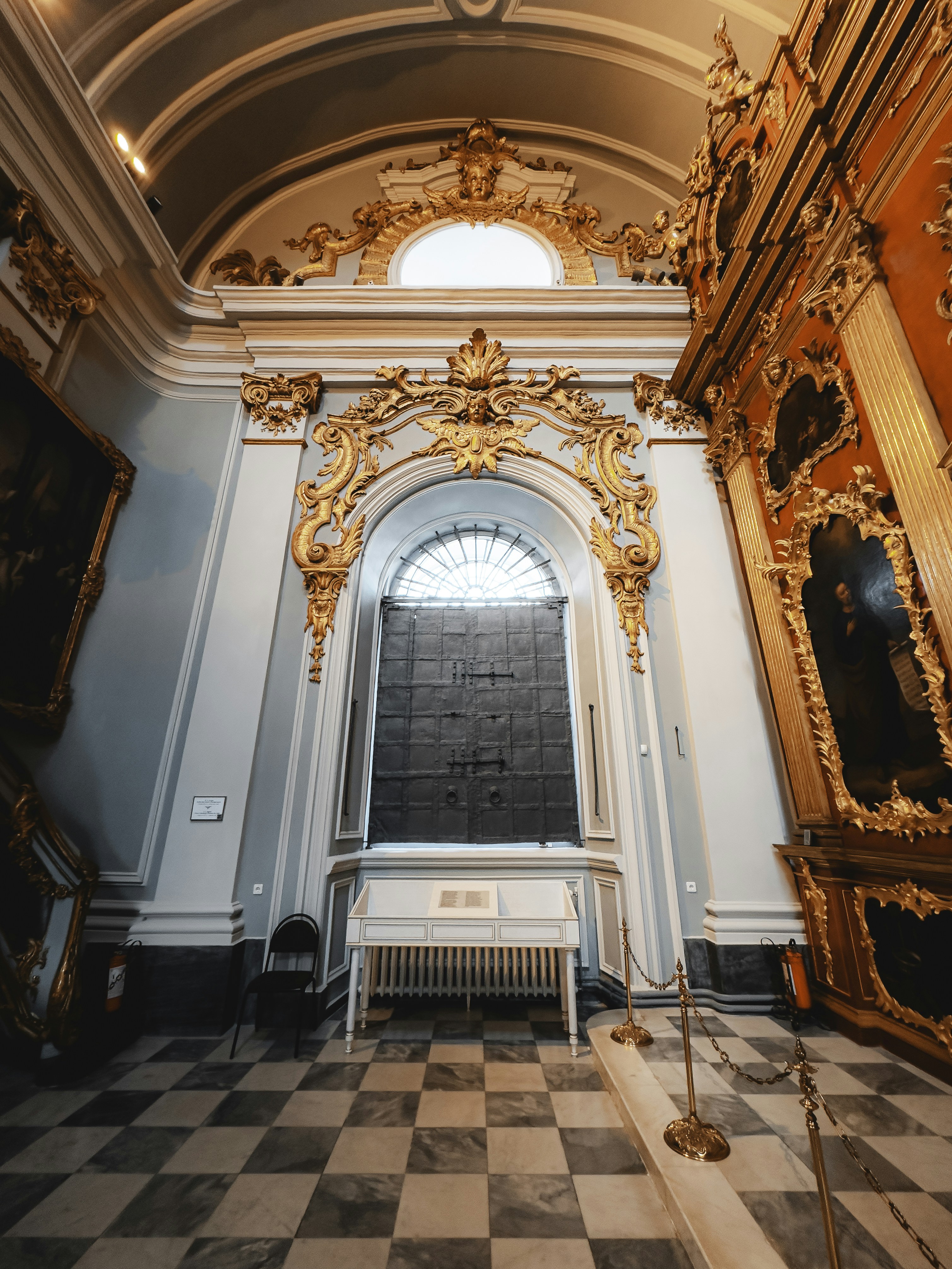 Photo by allenboguslavsky