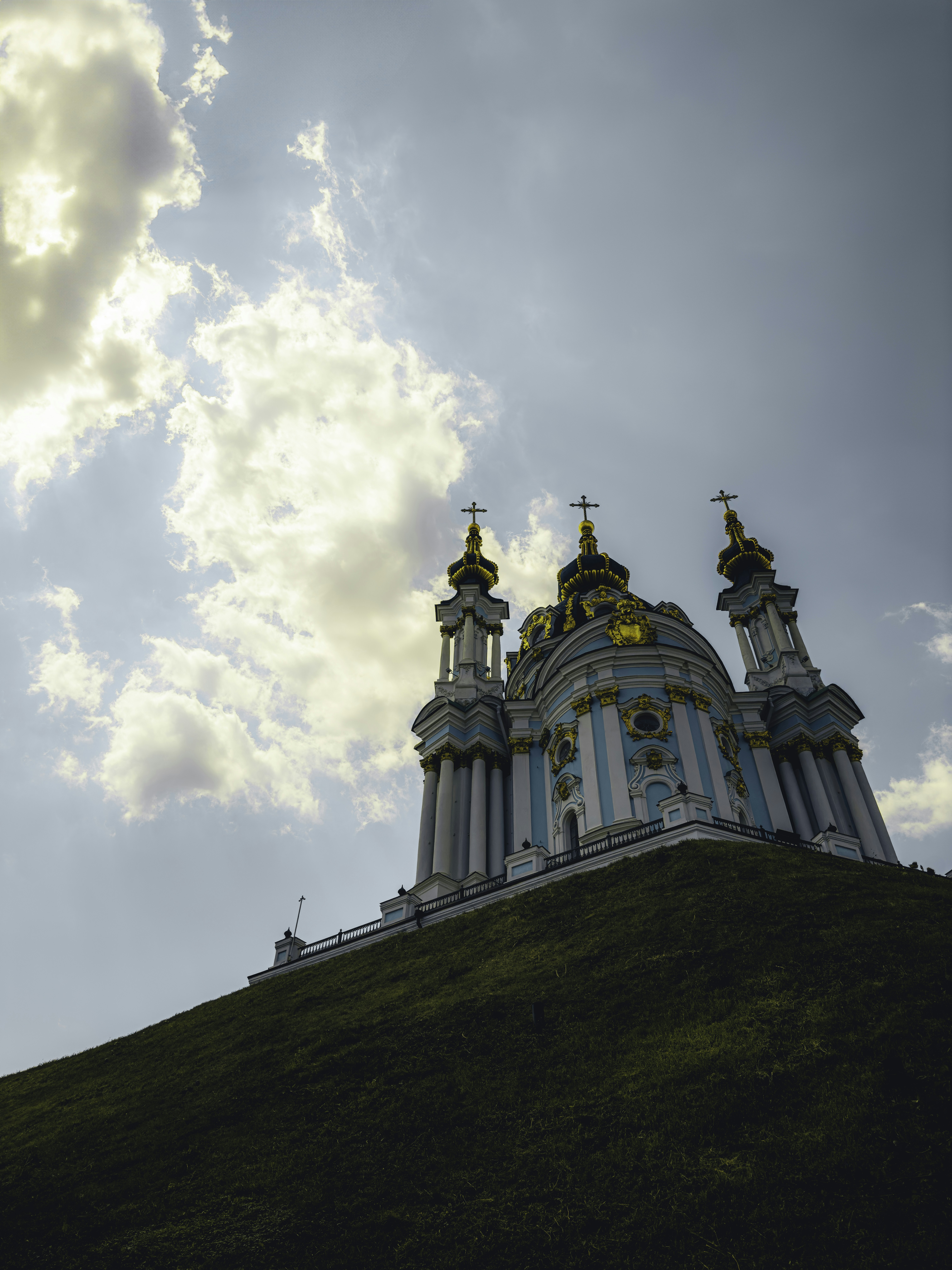 Photo by allenboguslavsky