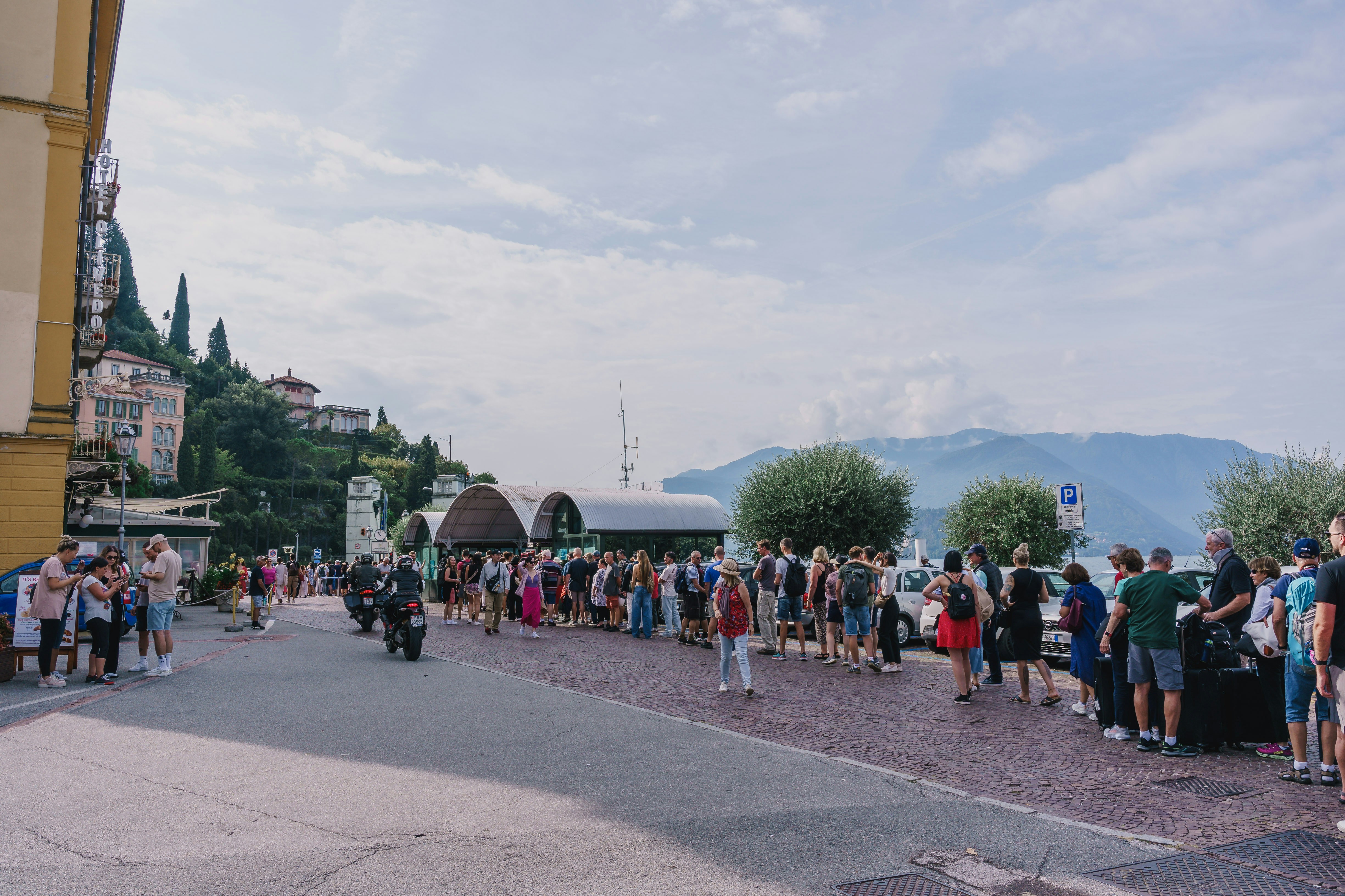 Liston Promenade photo 2