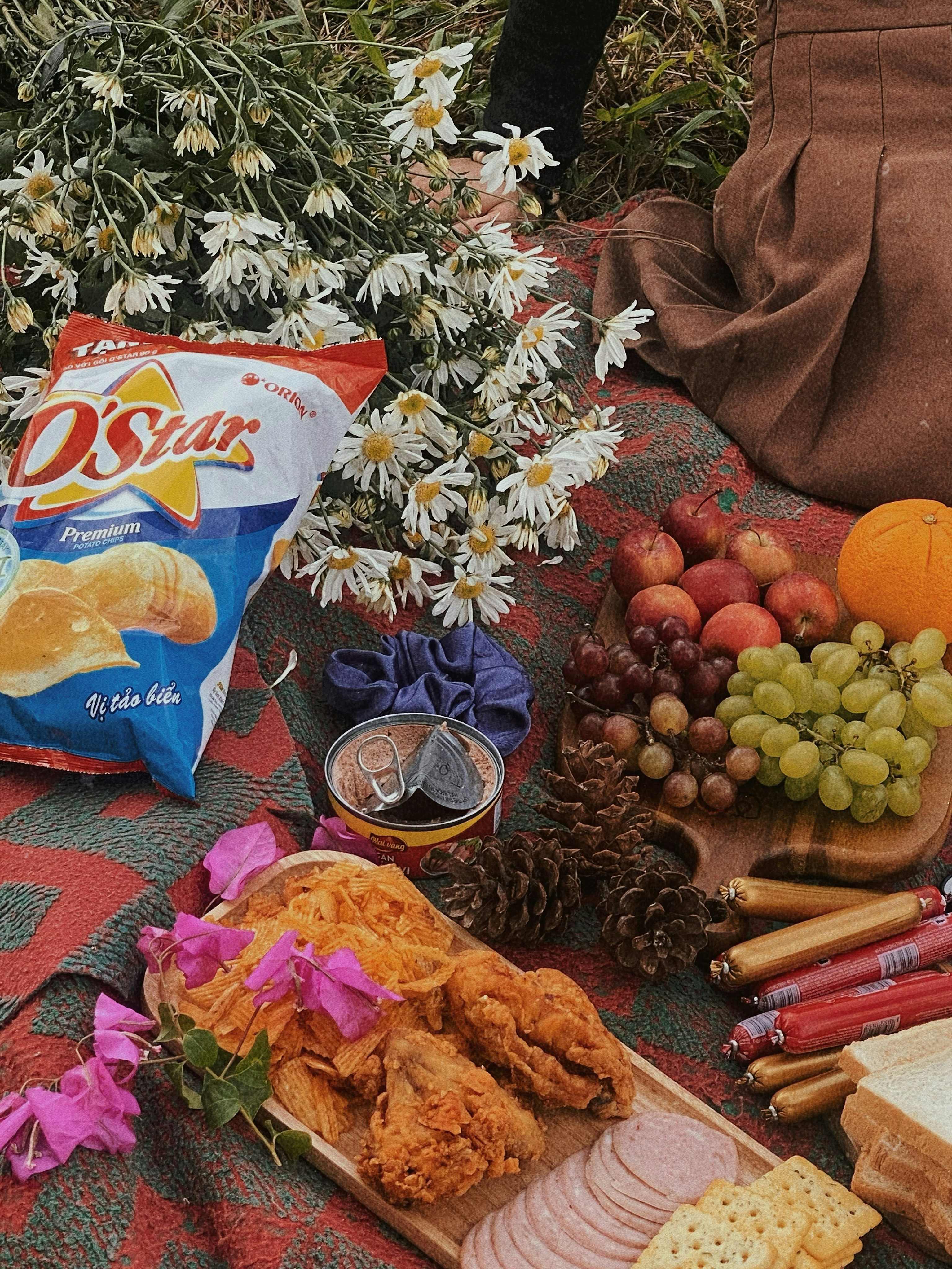 aesthetic snack assortment wallpaper, wallpaper, Bisnis Snack Modal Kecil: Panduan Lengkap Memulai untuk Pemula 5