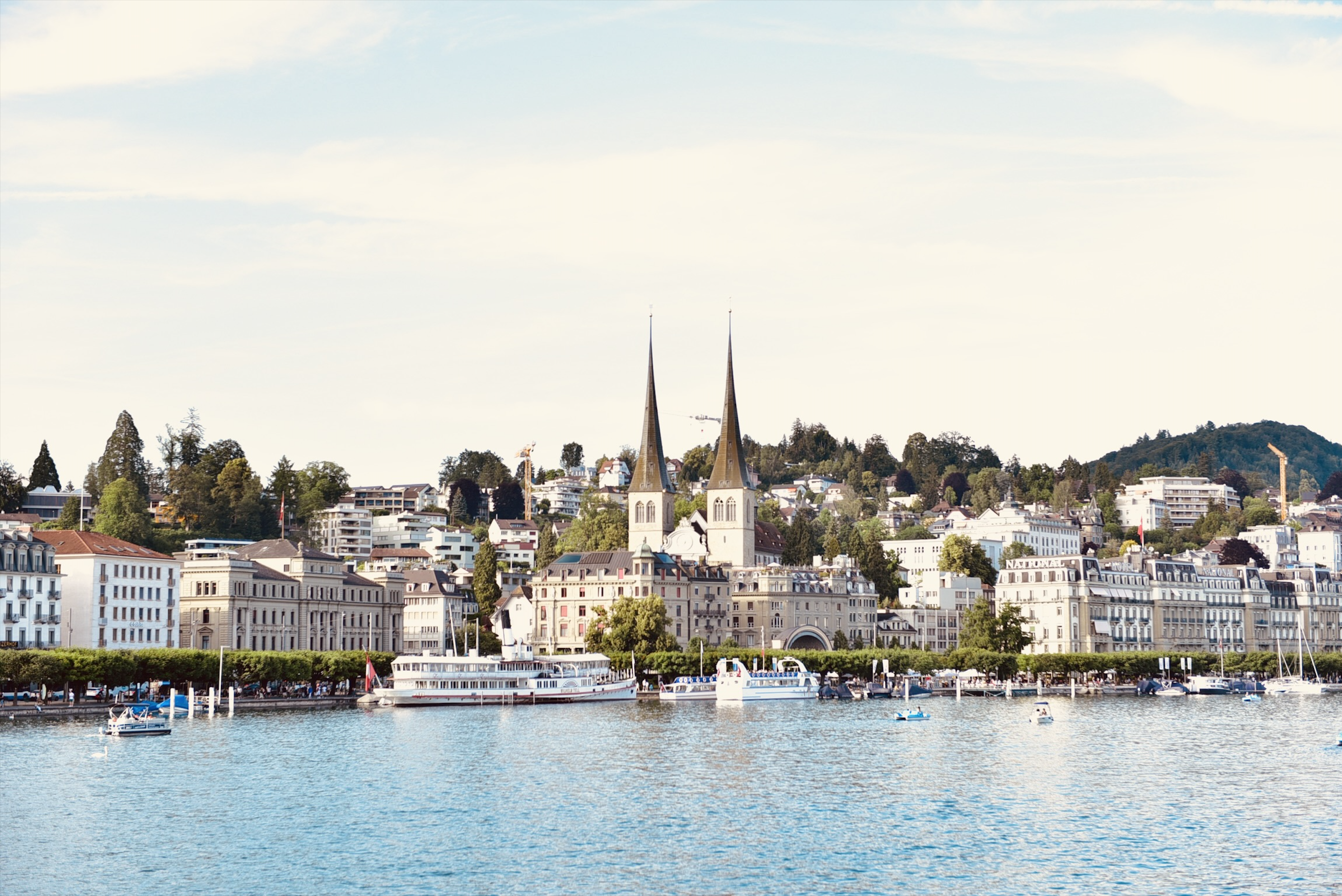 photo-1723031286783-21e5444a6451?ixid=M3wxMjA3fDB8MXxzZWFyY2h8MTJ8fGRheWNhcmVzJTIwcG9wdWxhciUyMGxpc3RpbmdzfGVufDB8fHx8MTczMTY5OTcyNXww\u0026ixlib=rb-4.0.3