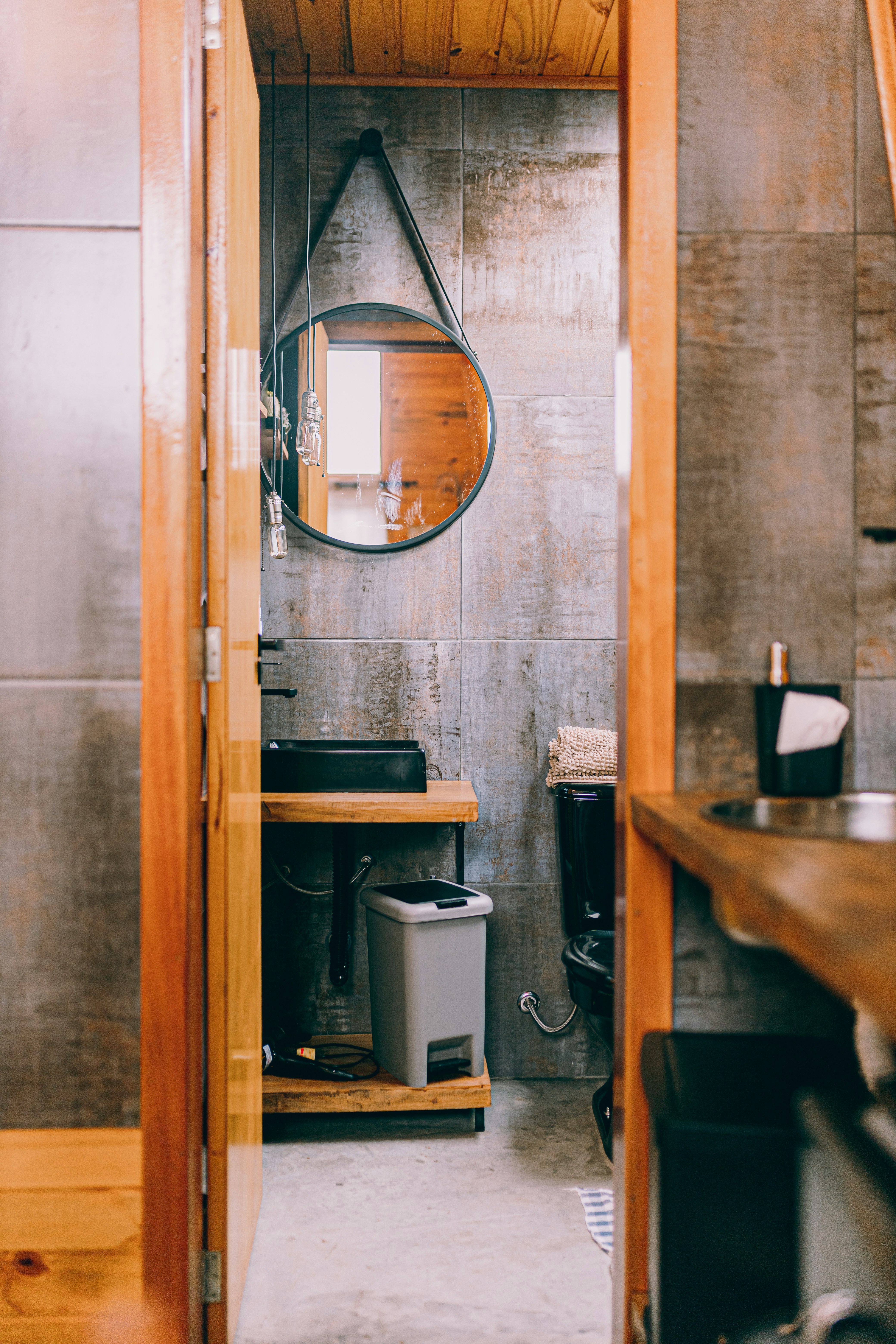 Photo by alexandermassph