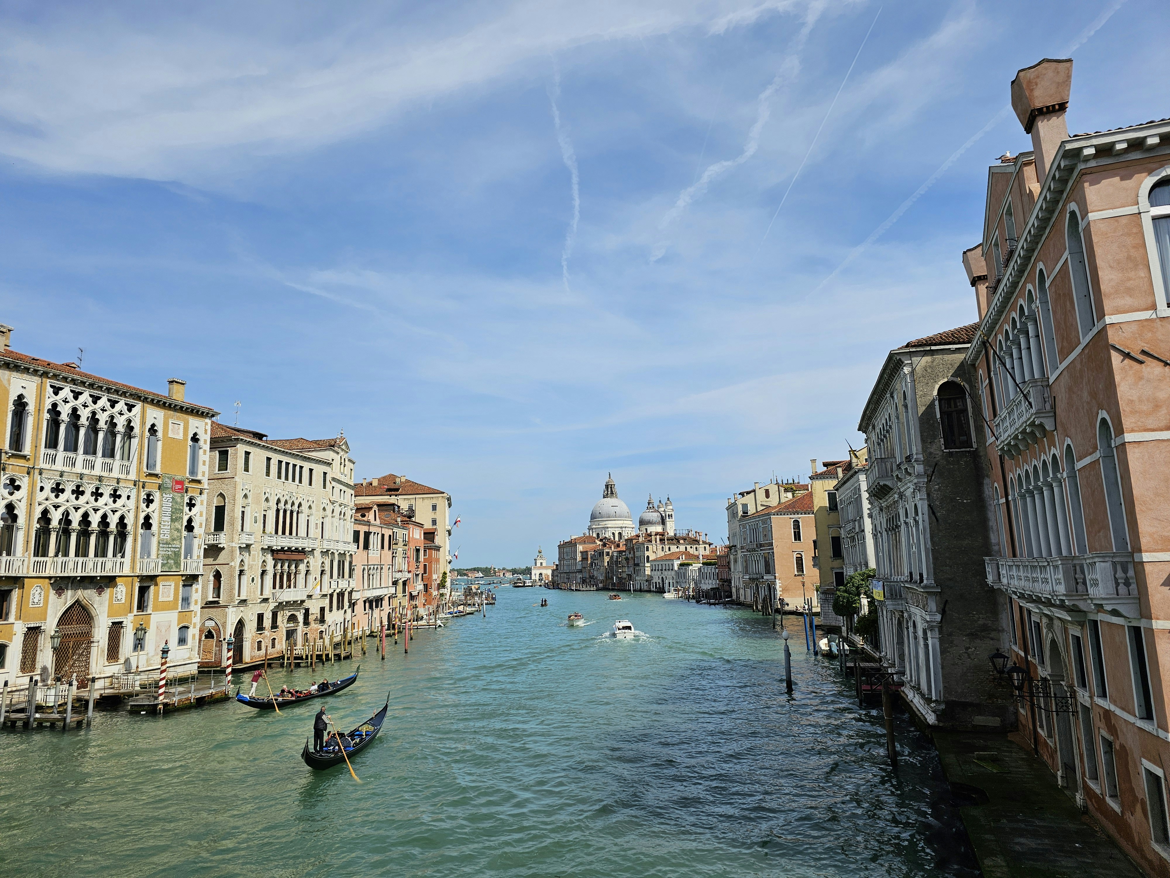 Photo by suyashmahar