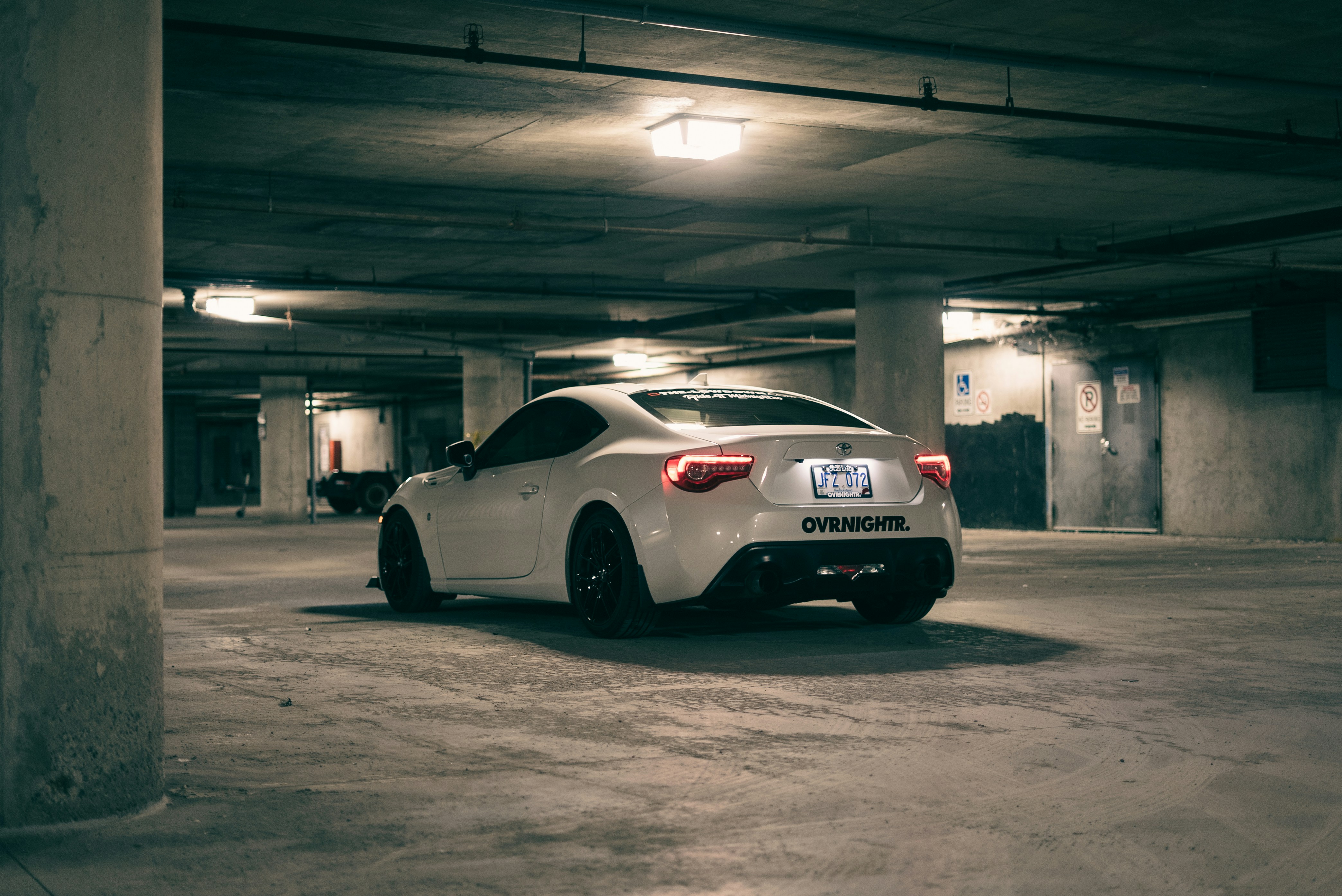 Photo by introspectivedsgn