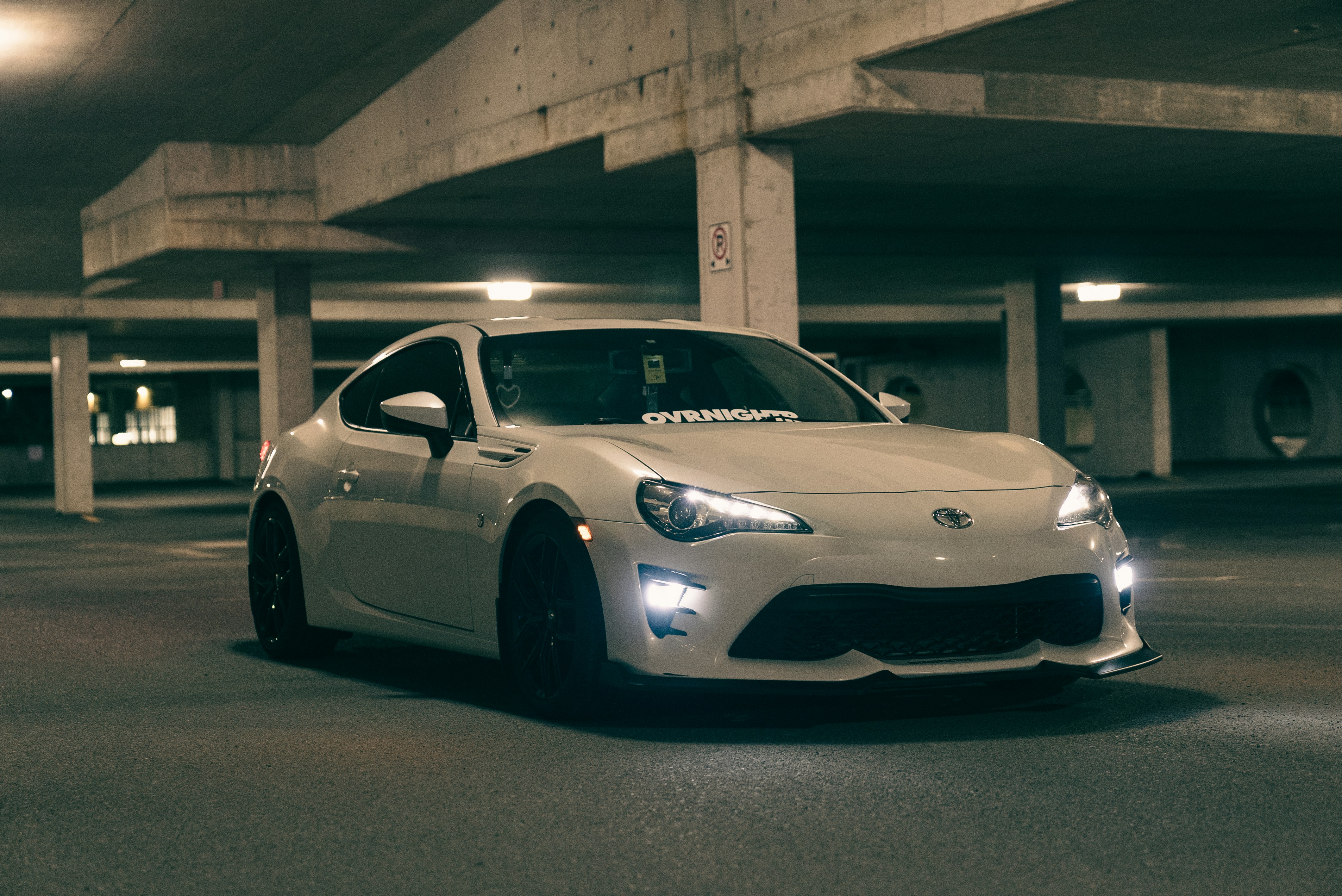 Photo by introspectivedsgn