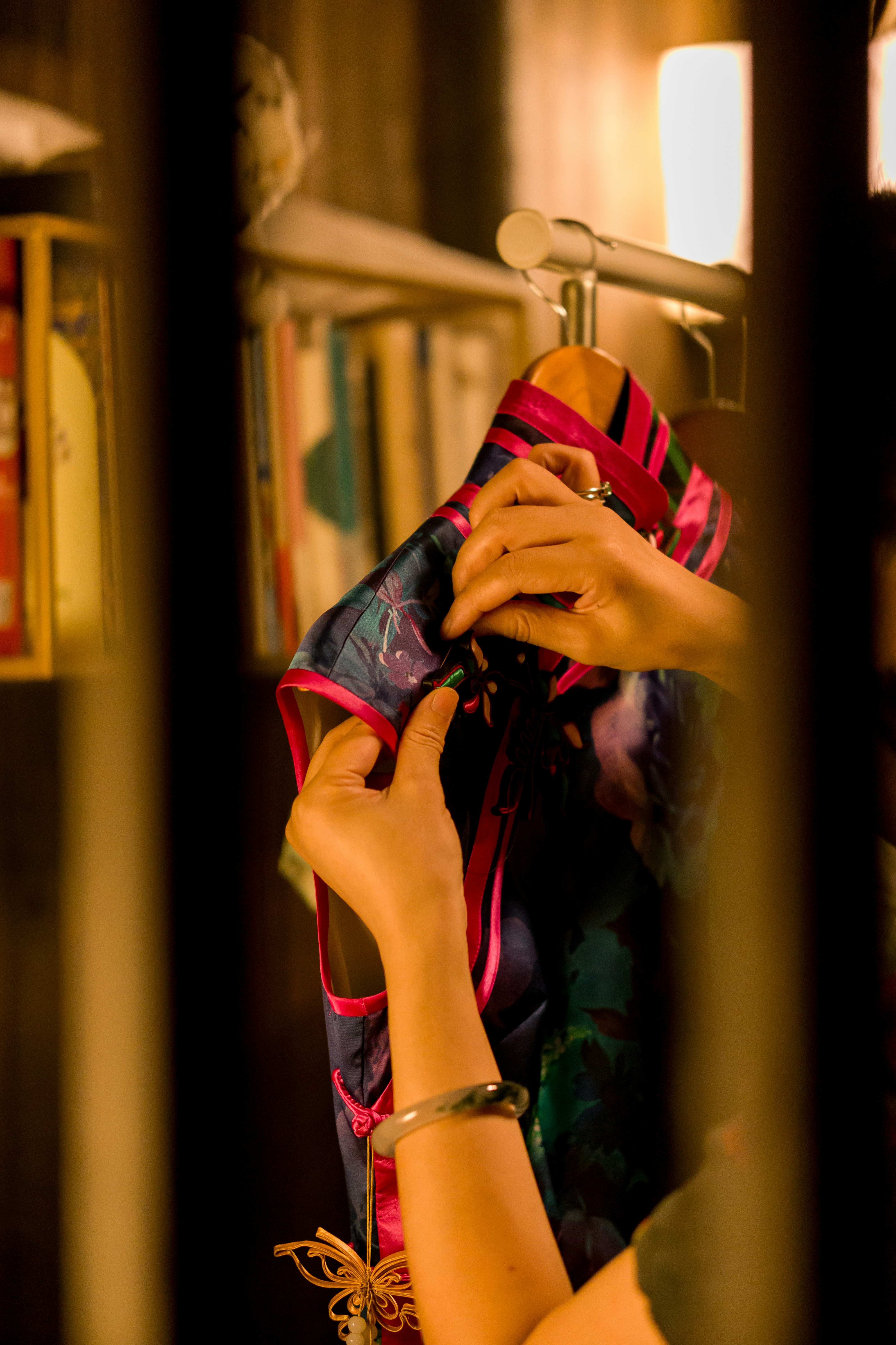 photo-1723113029545-d99f29bbbc5e?ixid=M3wxMjA3fDB8MXxzZWFyY2h8OXx8JUU3JTlCJUI0JUU2JTkyJUFEJTIwJUU2JTgwJUE3JTIwJUU4JUE3JTg2JUU5JUEyJTkxJTIwJUU4JTgxJThBJUU1JUE0JUE5fGVufDB8fHx8MTczMjU2Mzk3N3ww\u0026ixlib=rb-4.0.3