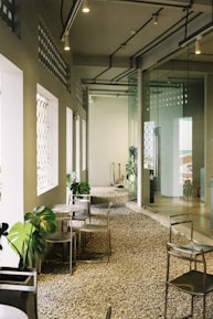A room filled with lots of chairs and tables