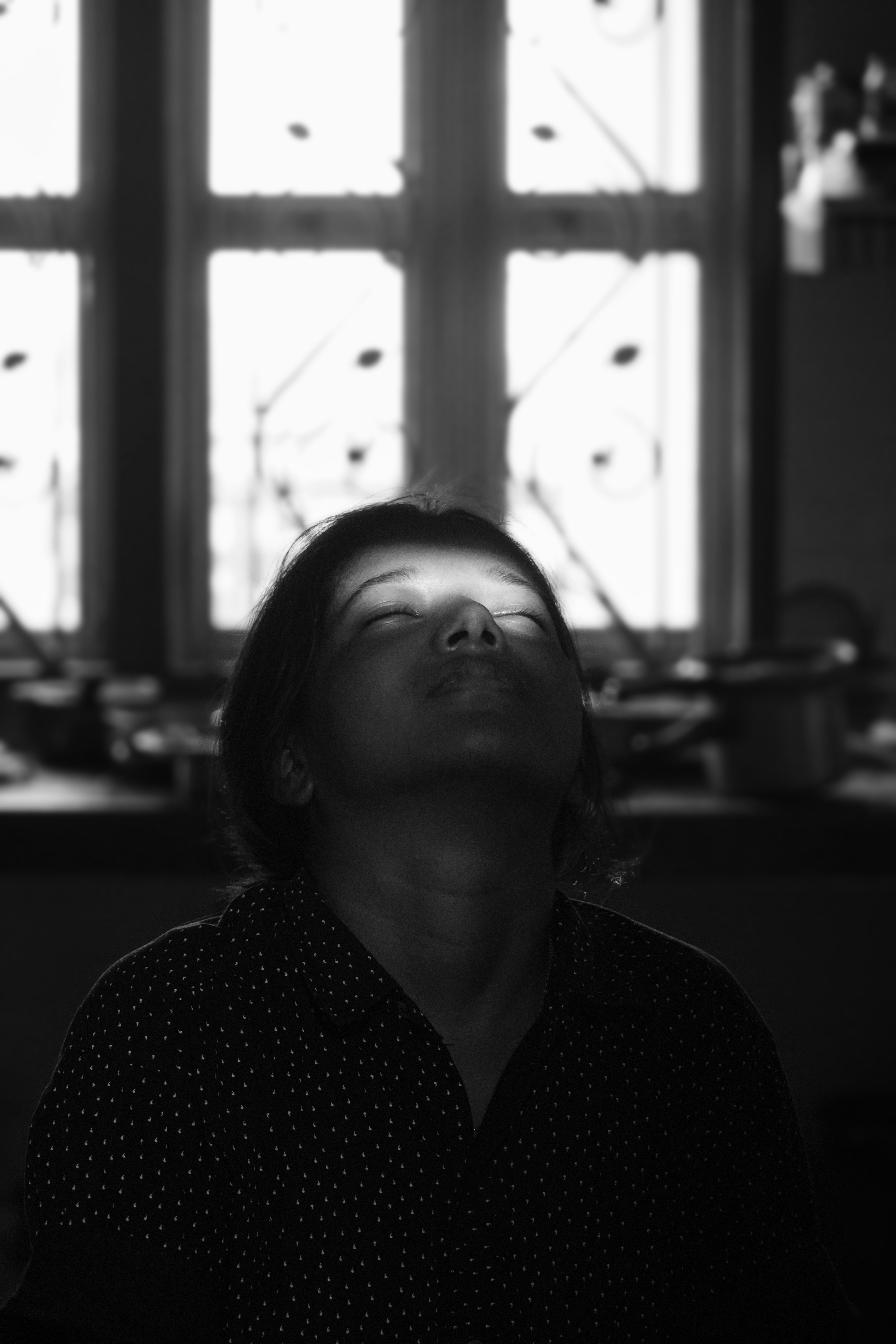 Head looking up: reference photo 5 by ARTO SURAJ