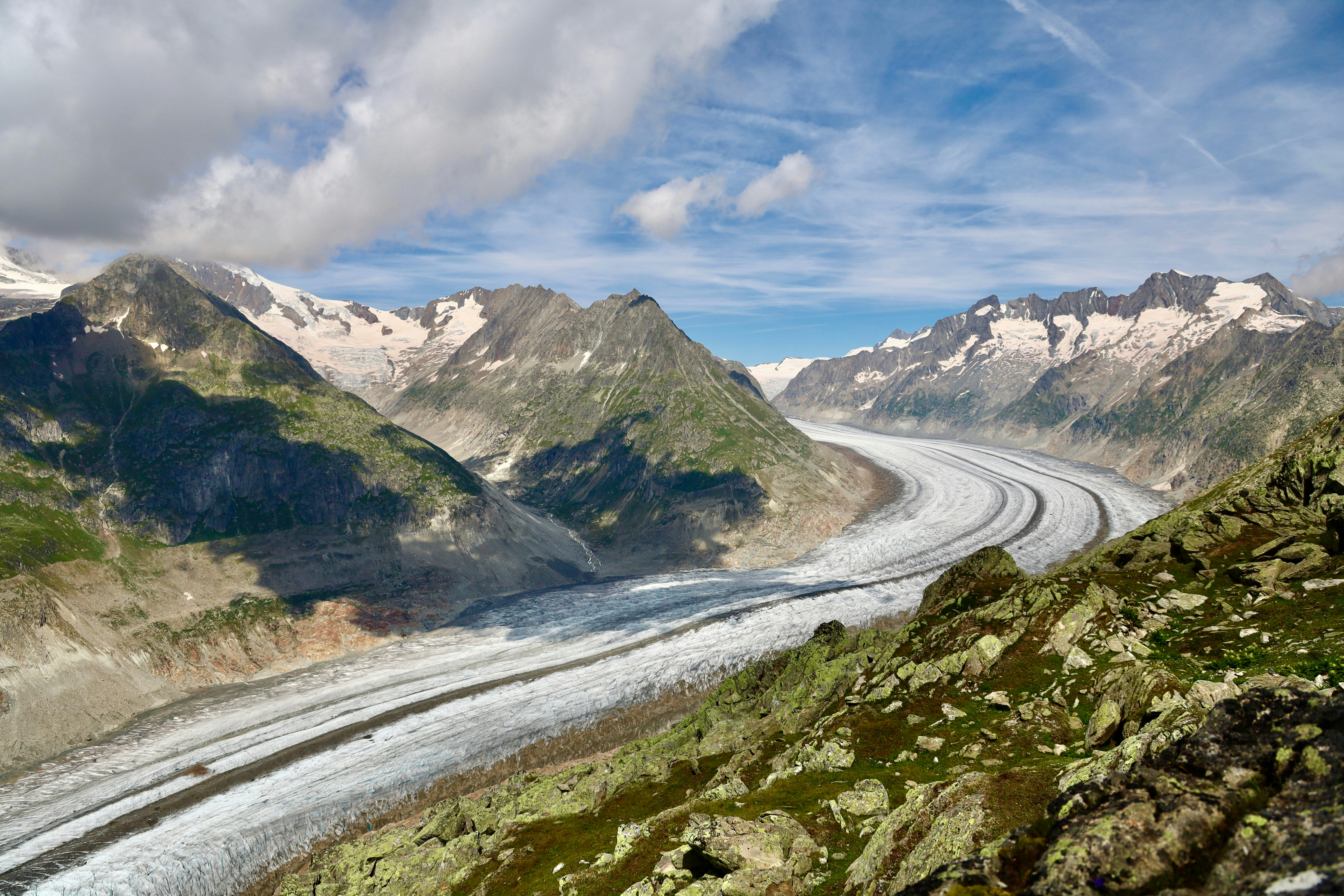 Photo by maximilian_brand