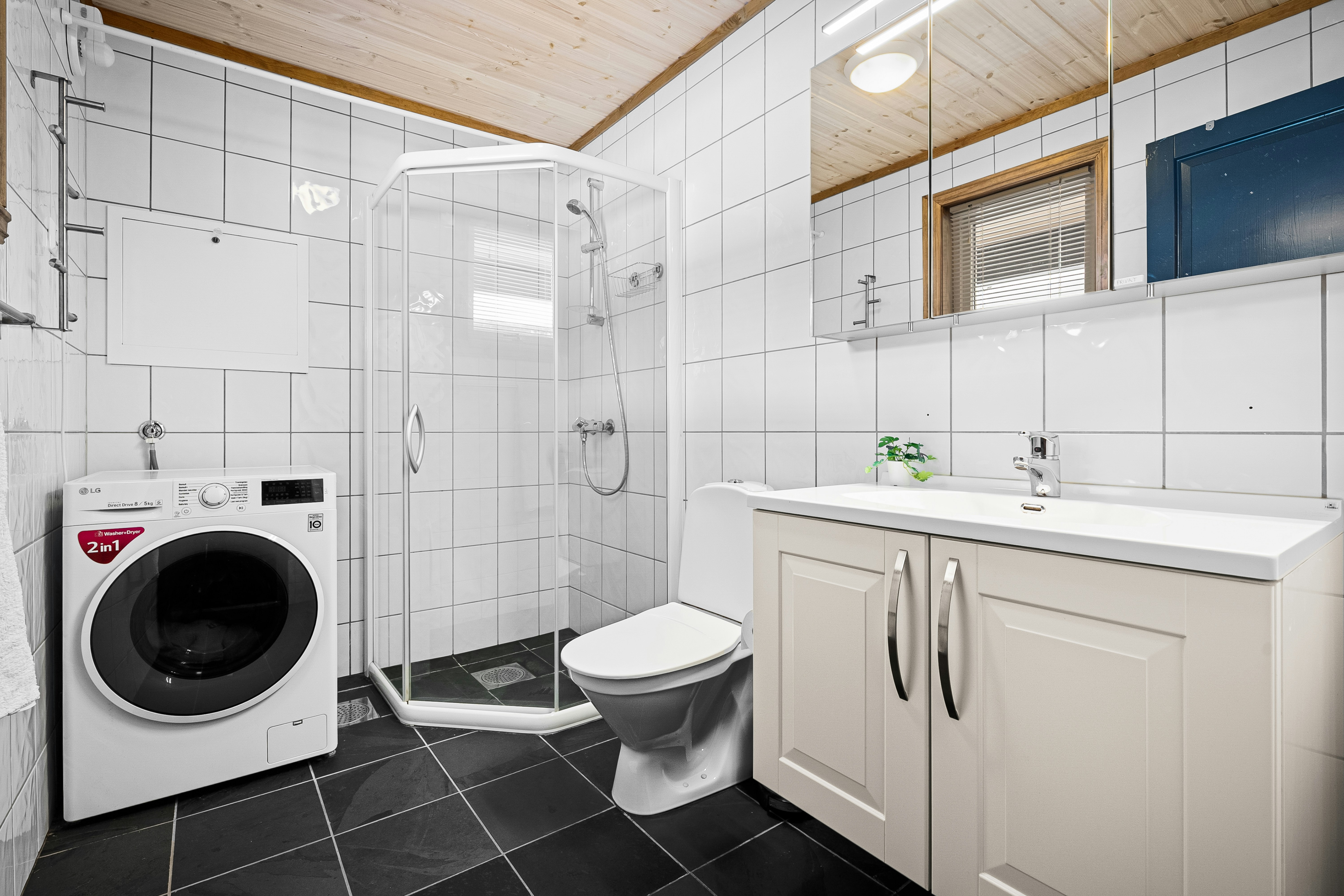 Photo by alextyson195