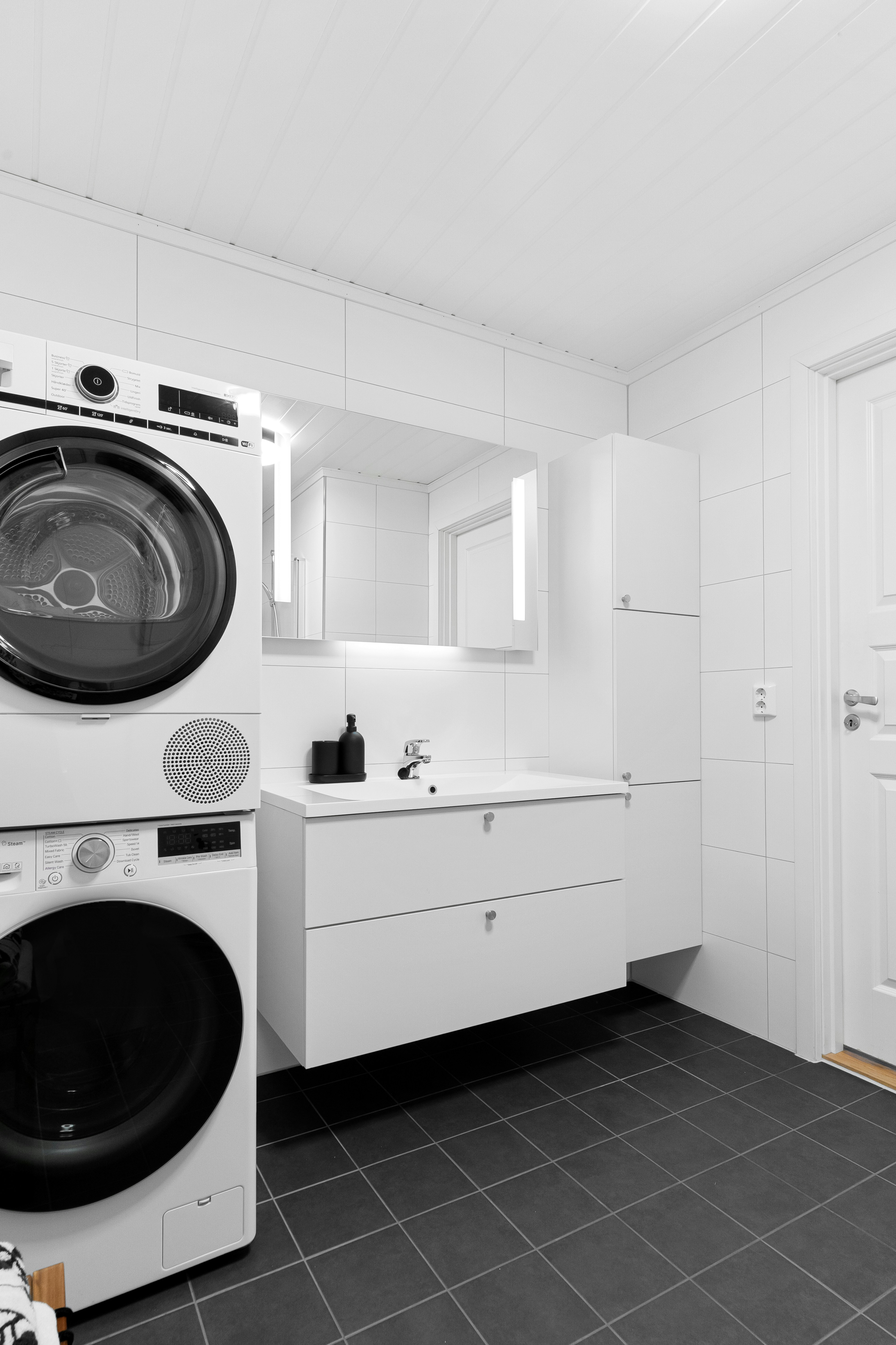 Photo by alextyson195