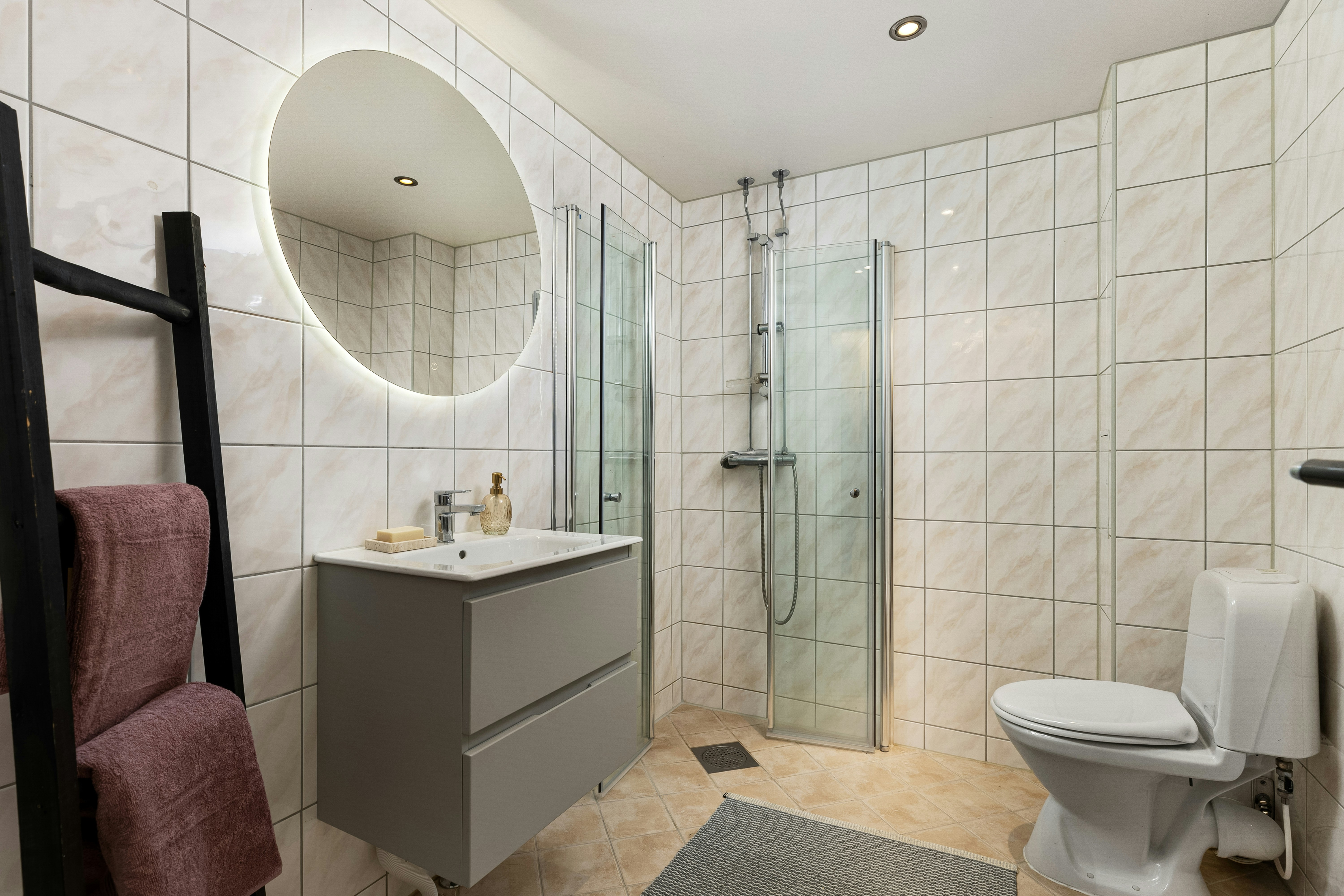 Photo by alextyson195