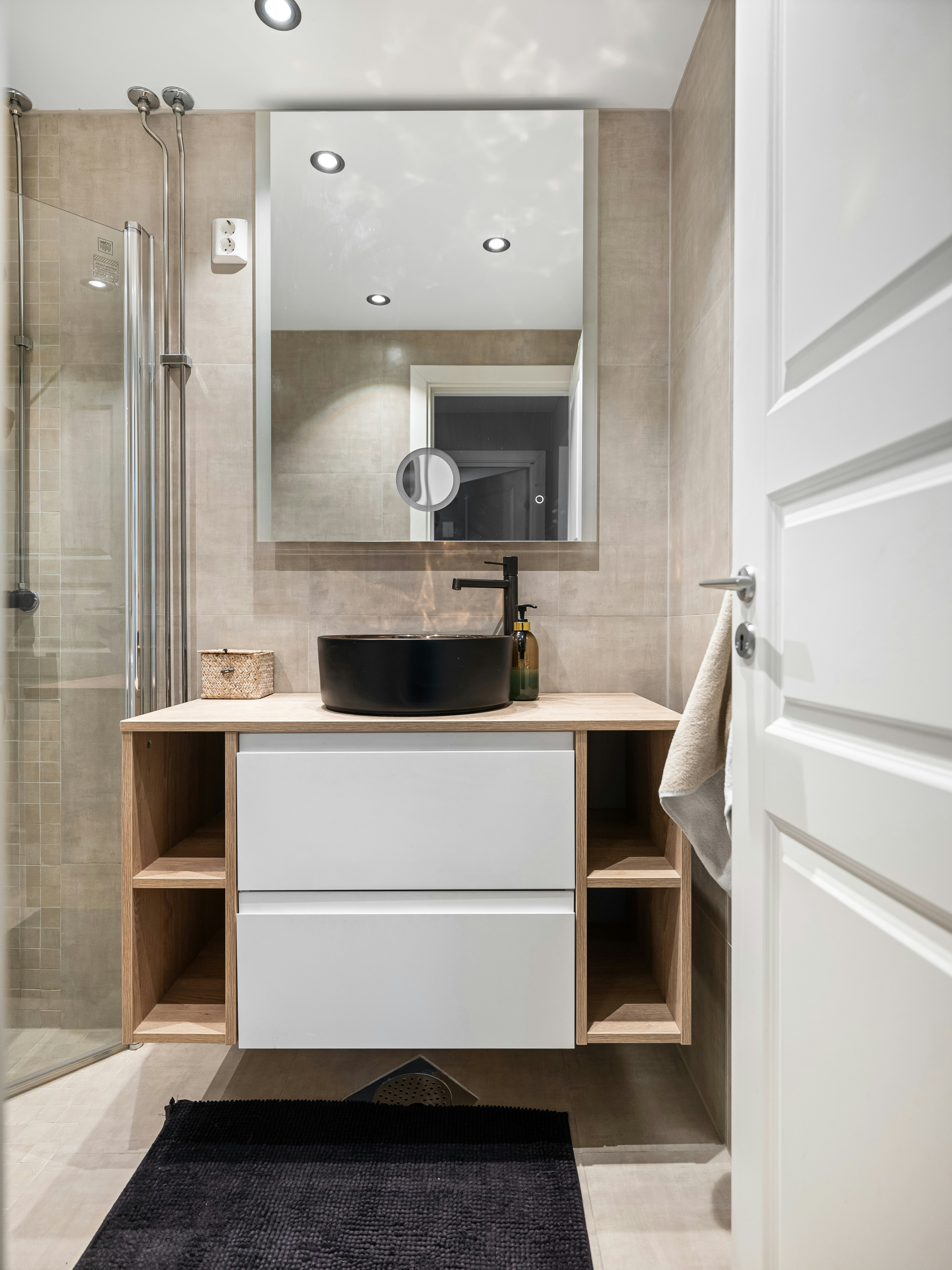 Photo by alextyson195