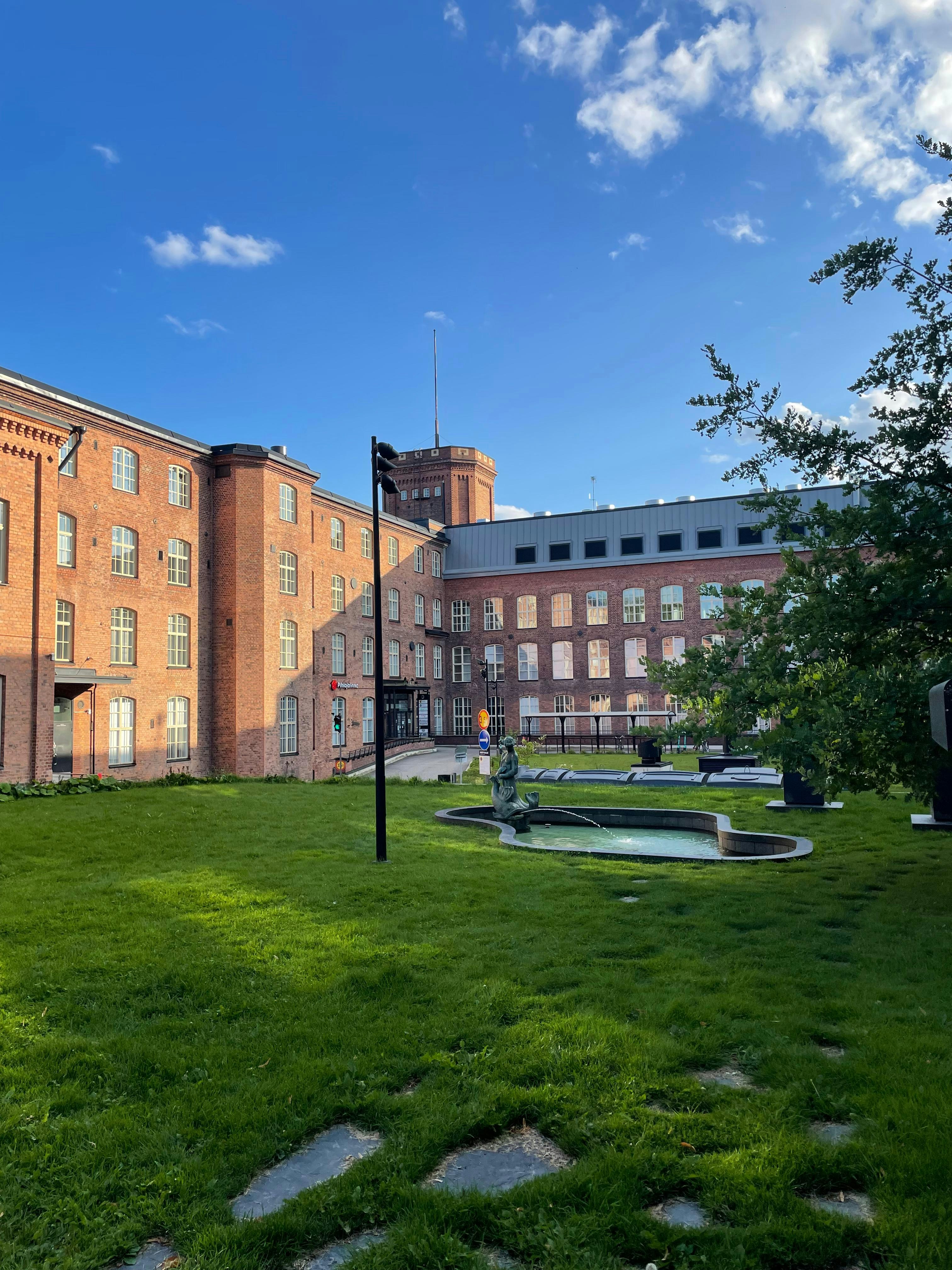 Tampere – Safety, Health & Local Etiquette