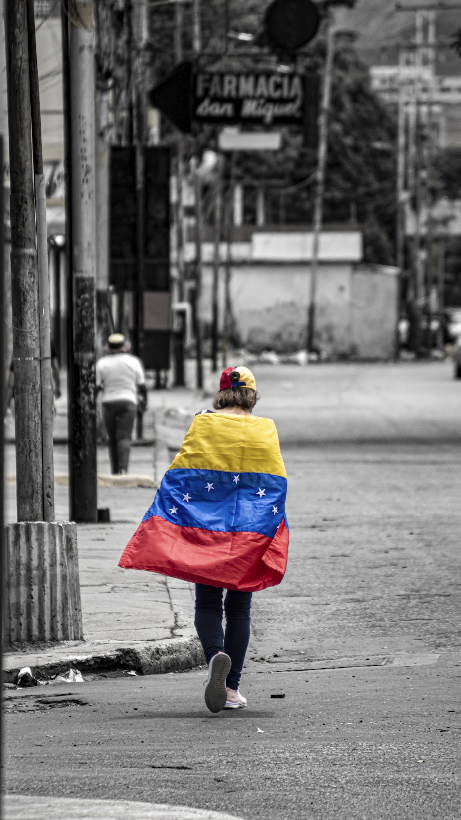 El Realismo Incompleto