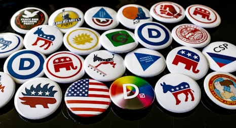 A bunch of buttons that are on a table