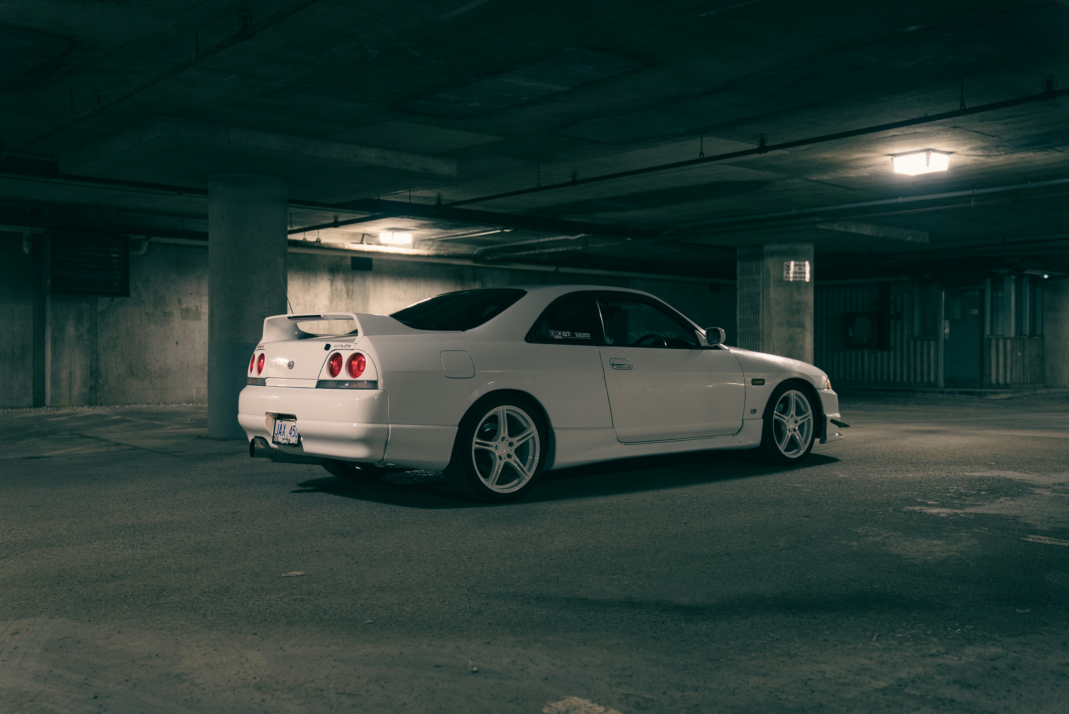 Photo by introspectivedsgn