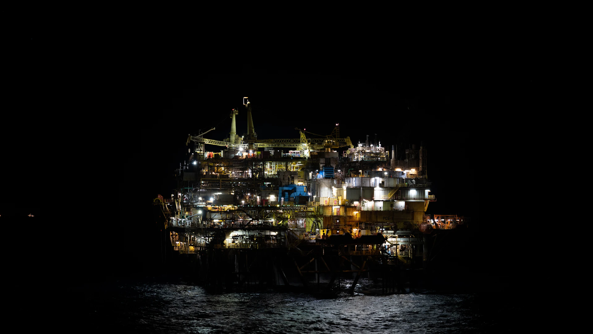 Illustration for Oil Rips Past $109 as Trump Vows Weeks More of War in Iran